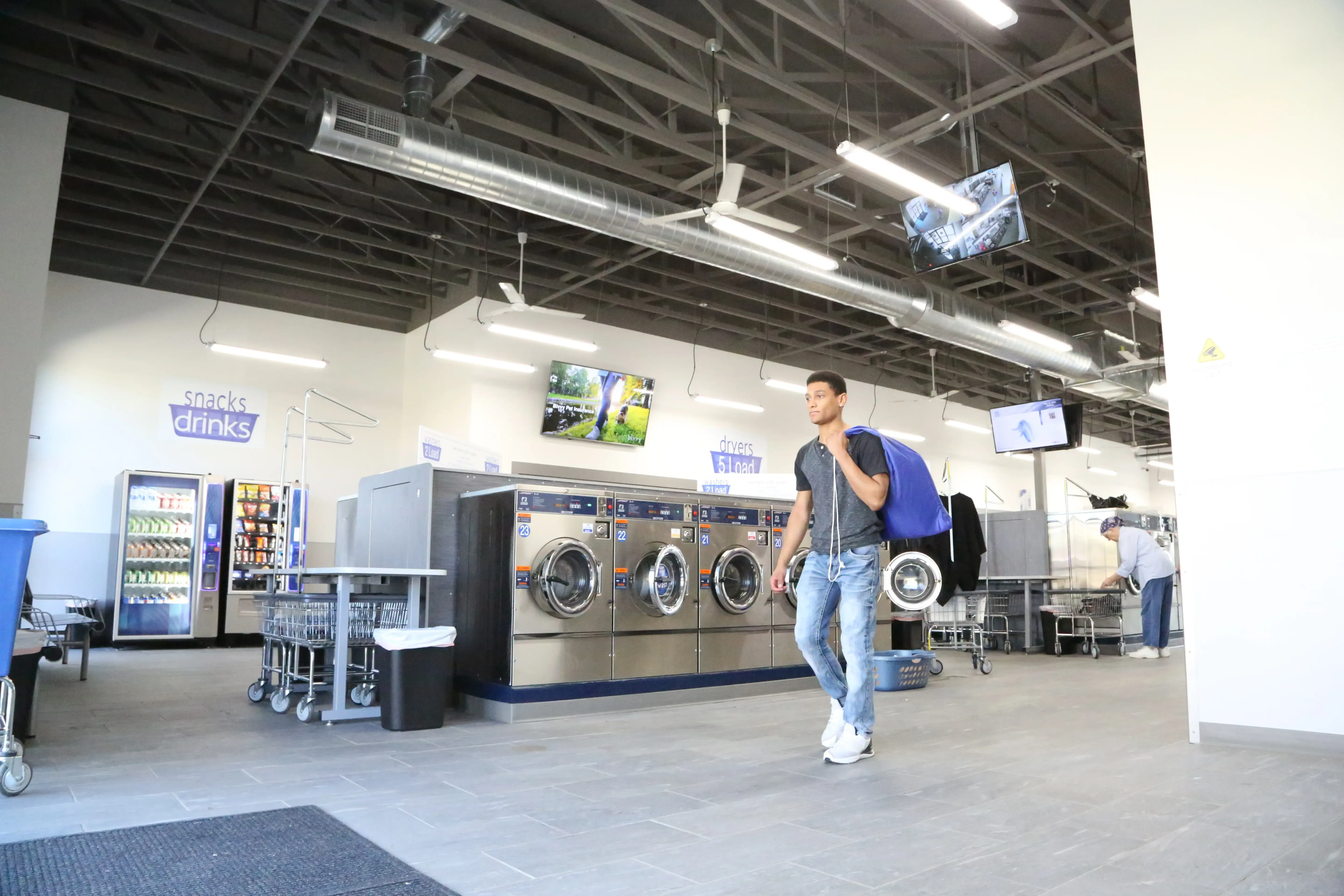Clean Laundry - Image 1