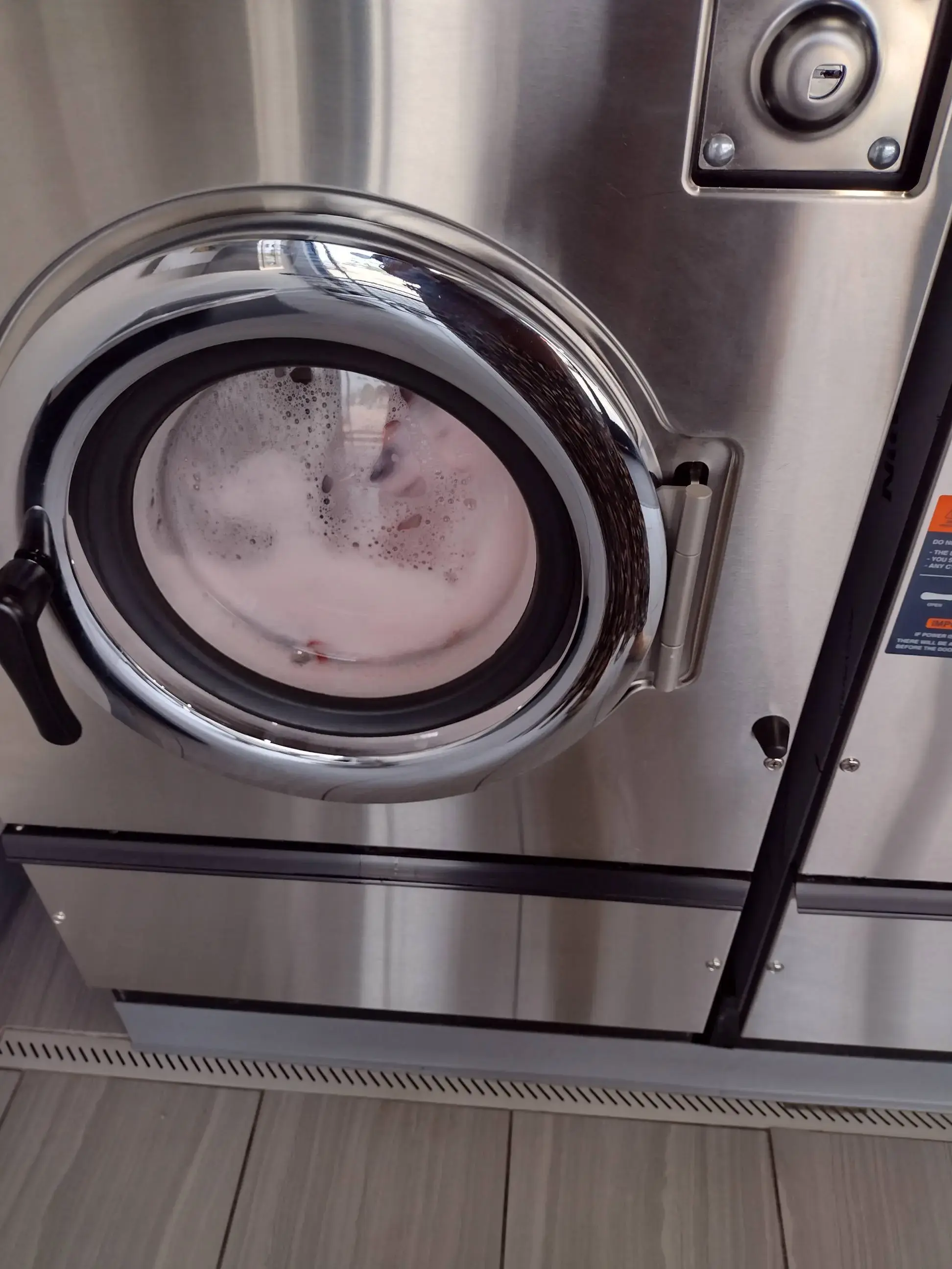 Clean Laundry - Image 6