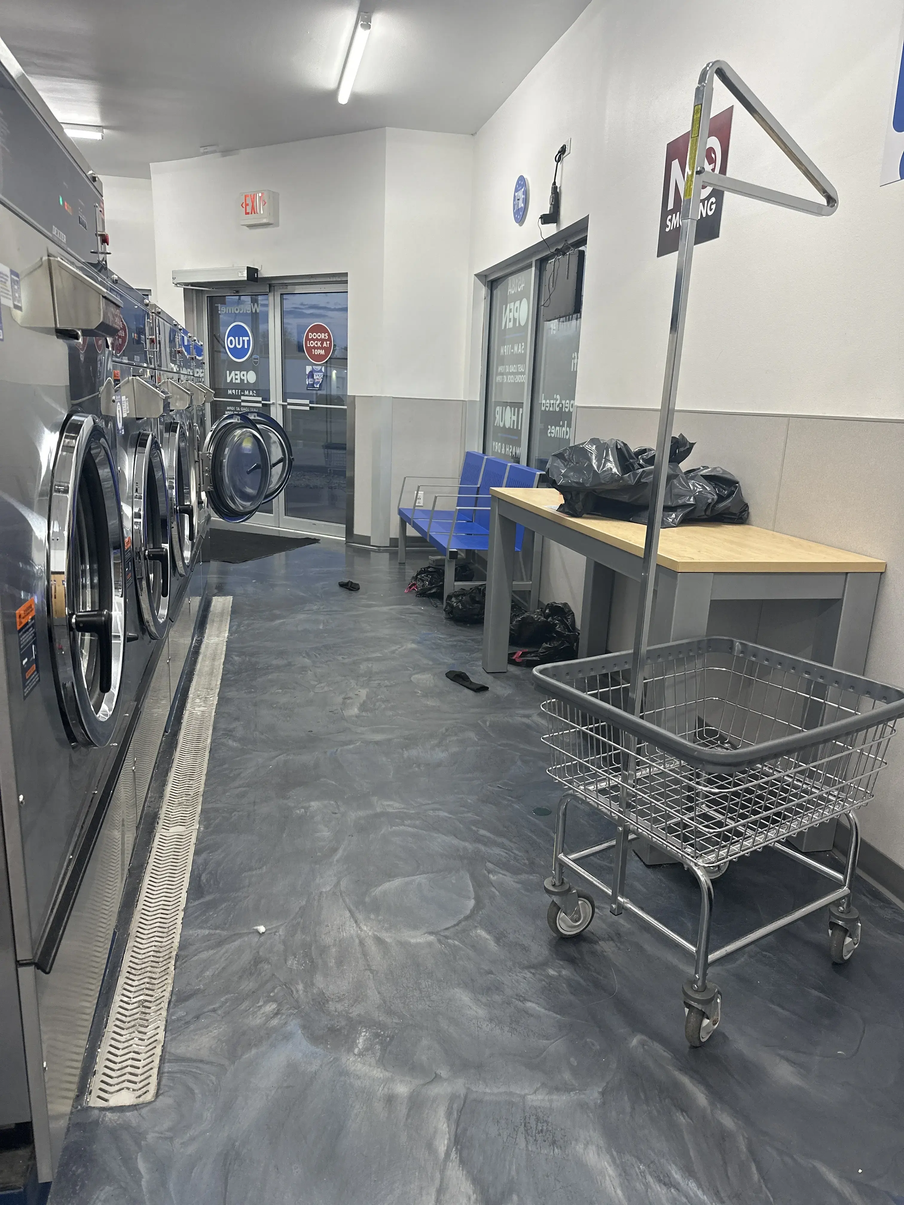 Clean Laundry - Image 5