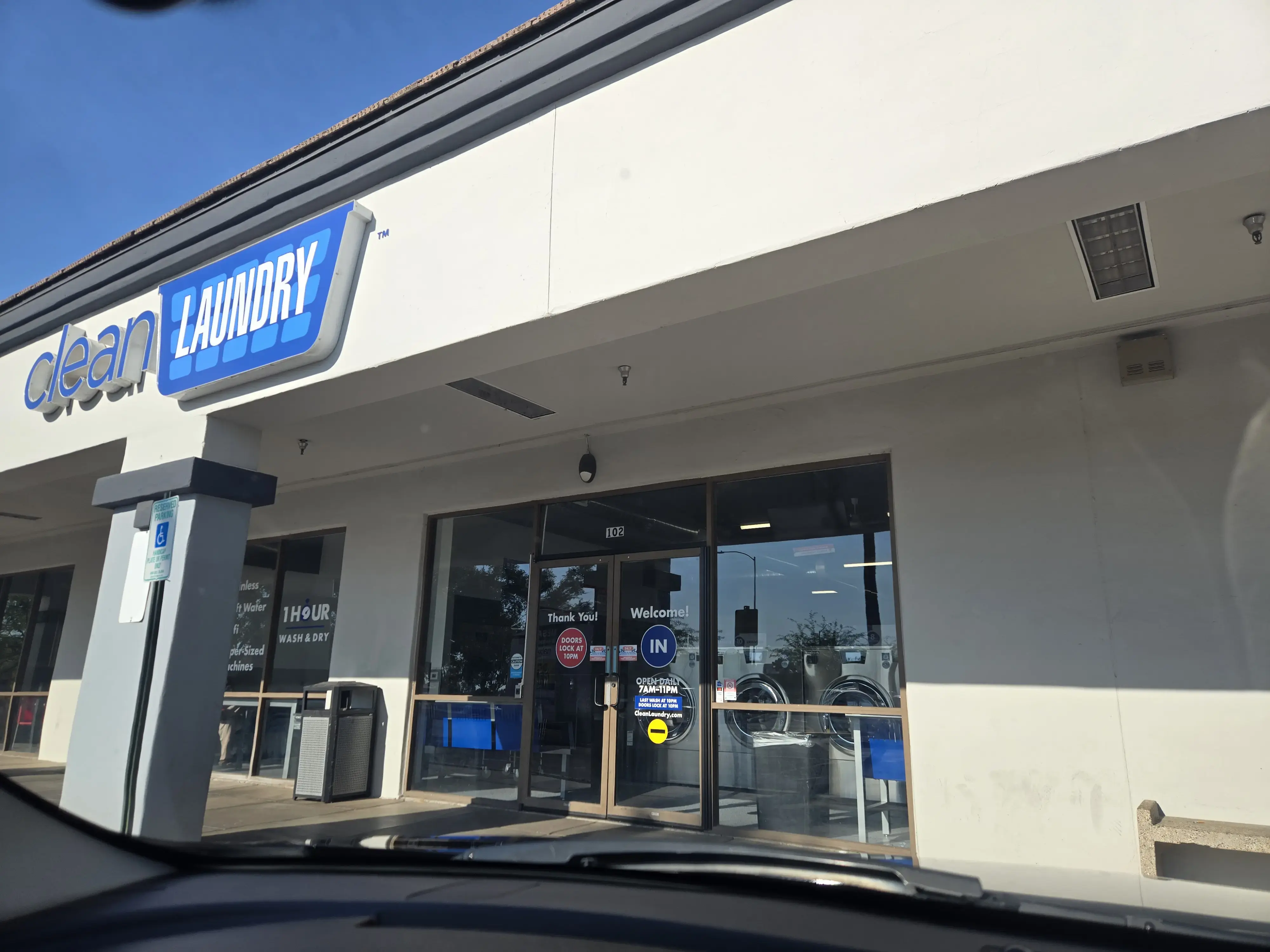 Clean Laundry thumbnail 9