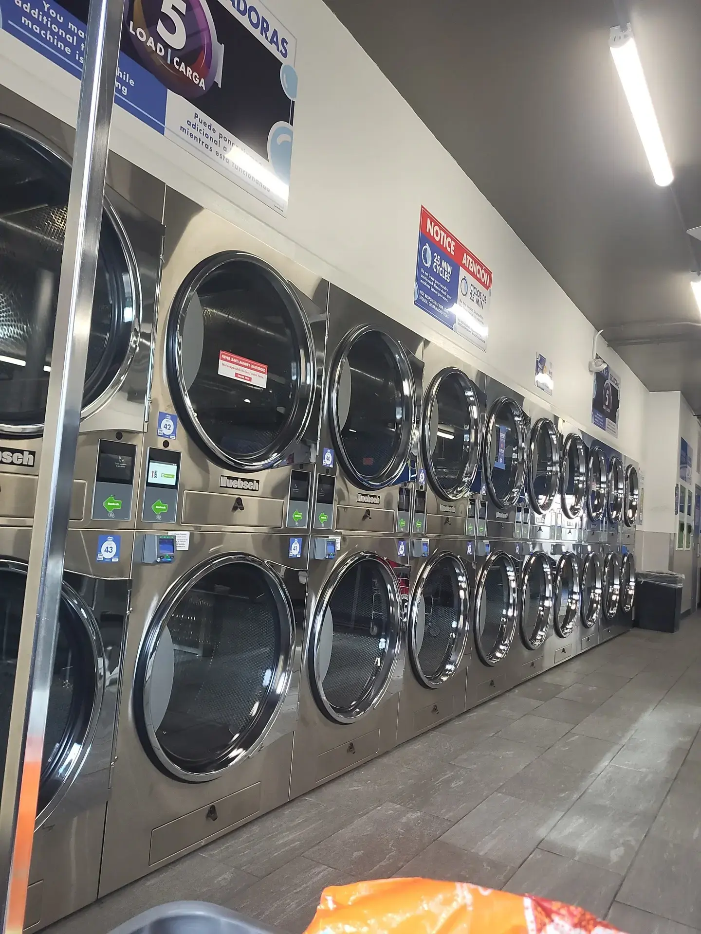 Clean Laundry - Image 12
