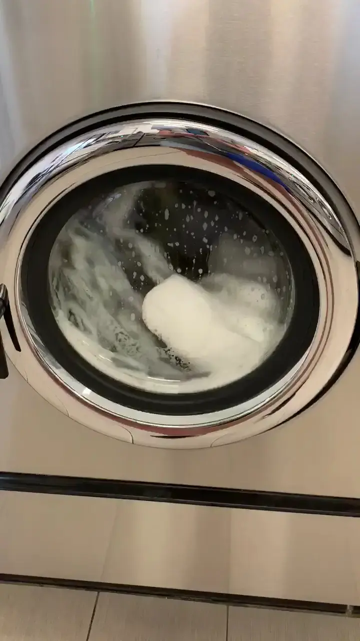 Clean Laundry of Melbourne thumbnail 16