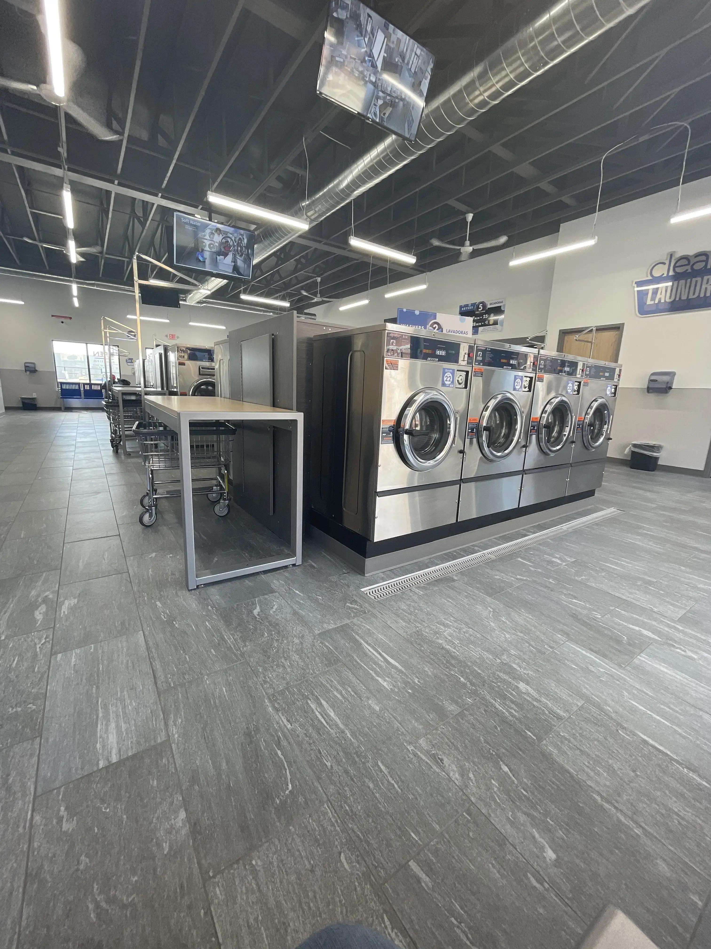 Clean Laundry - Image 15