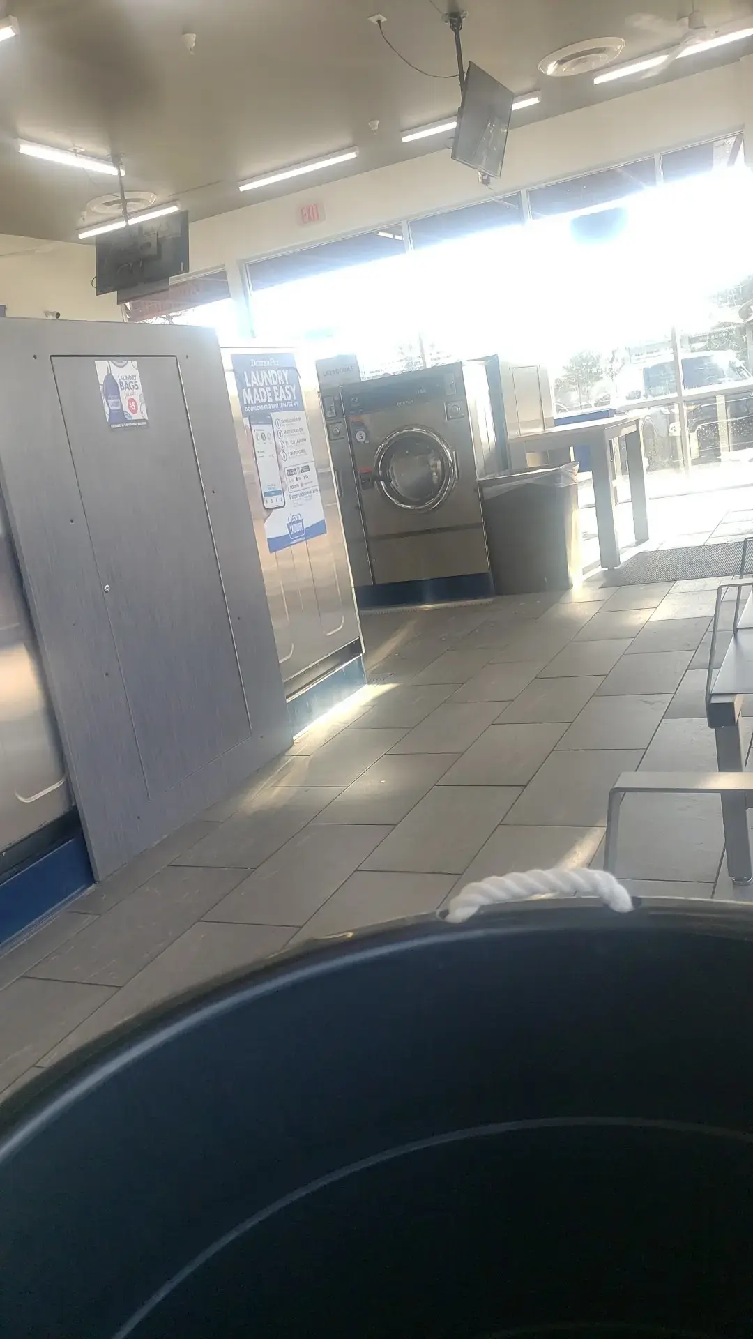 Clean Laundry - Image 17