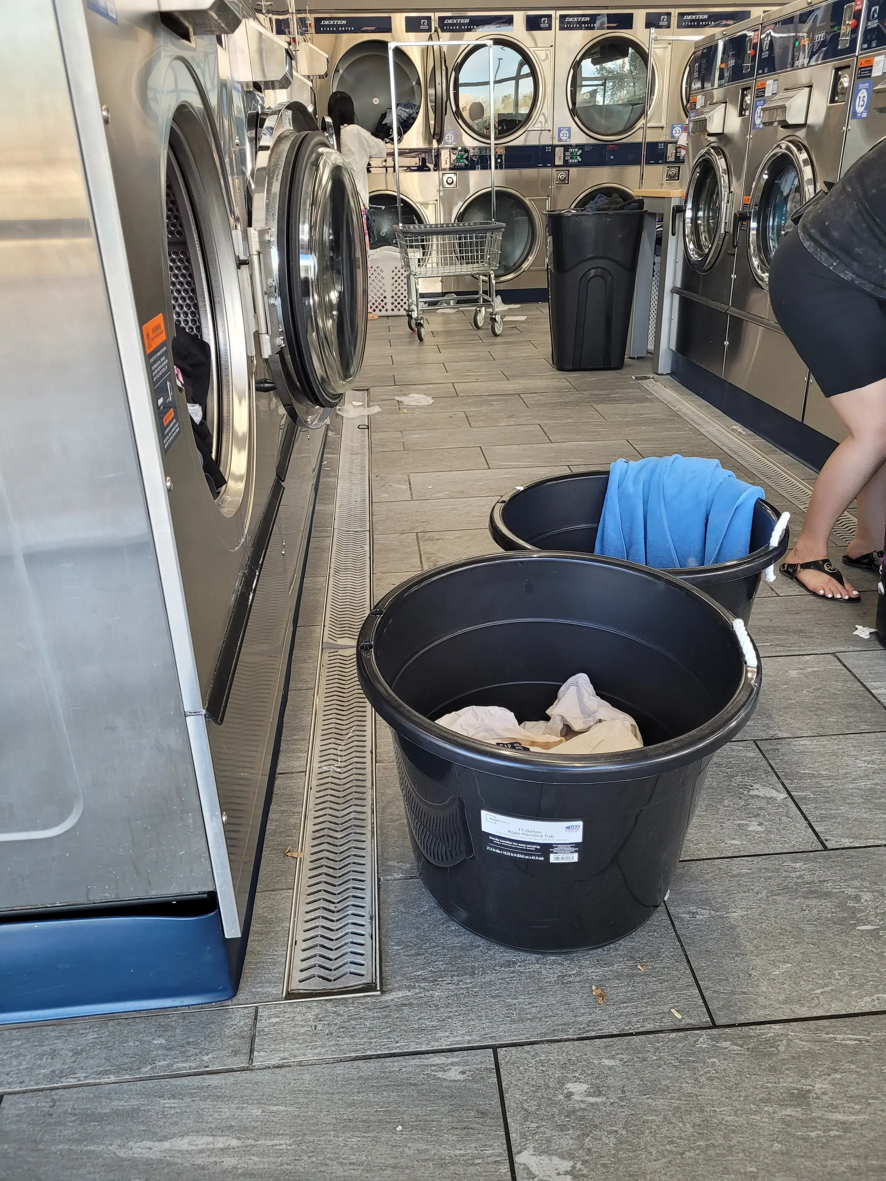 Clean Laundry - Image 8