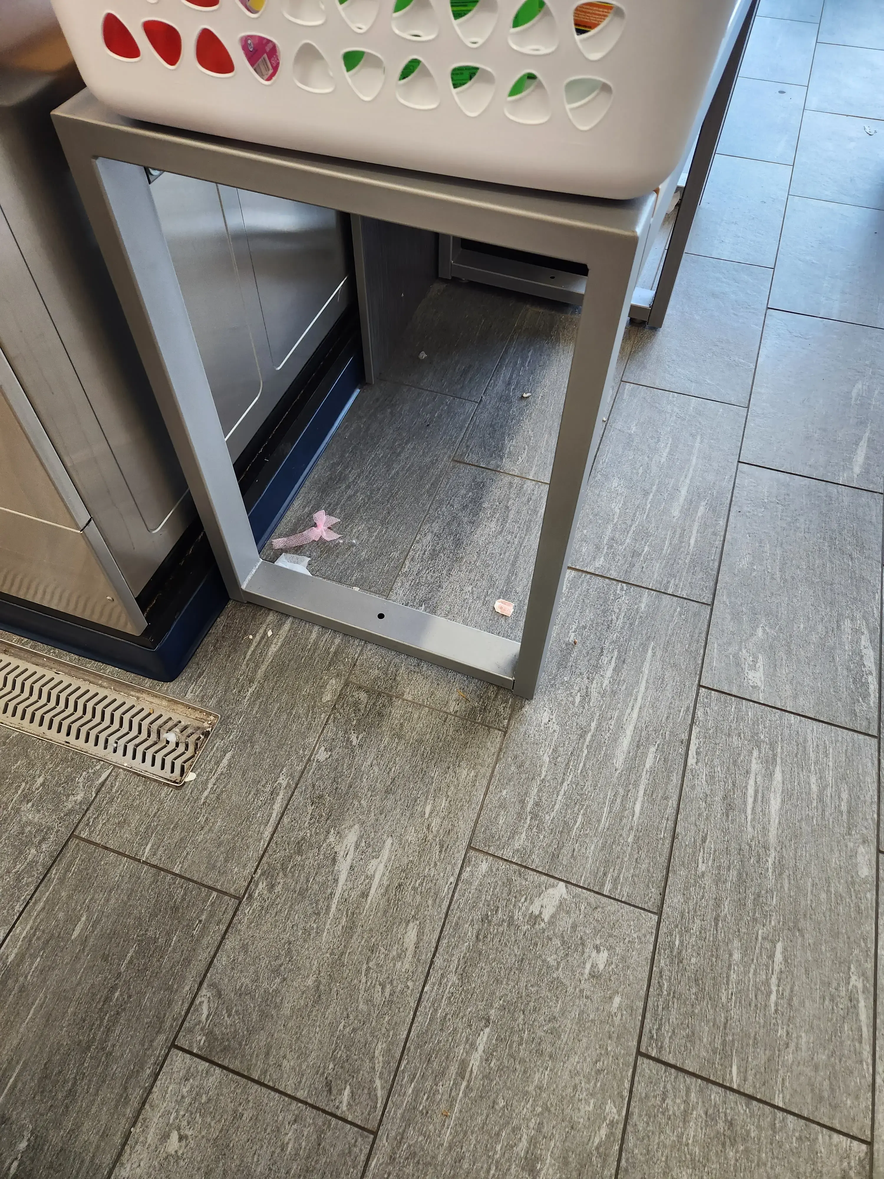 Clean Laundry - Image 16