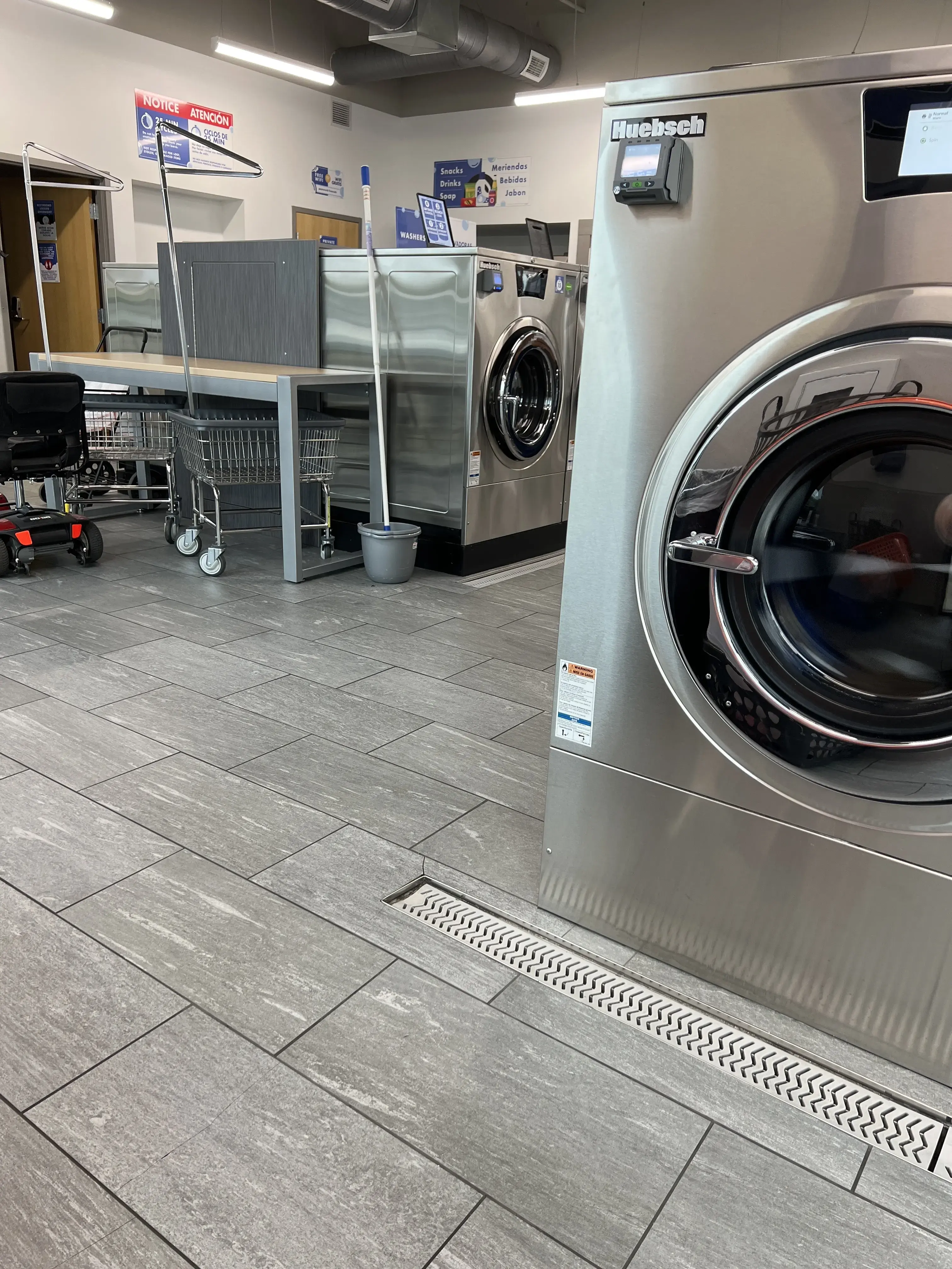 Clean Laundry thumbnail 4