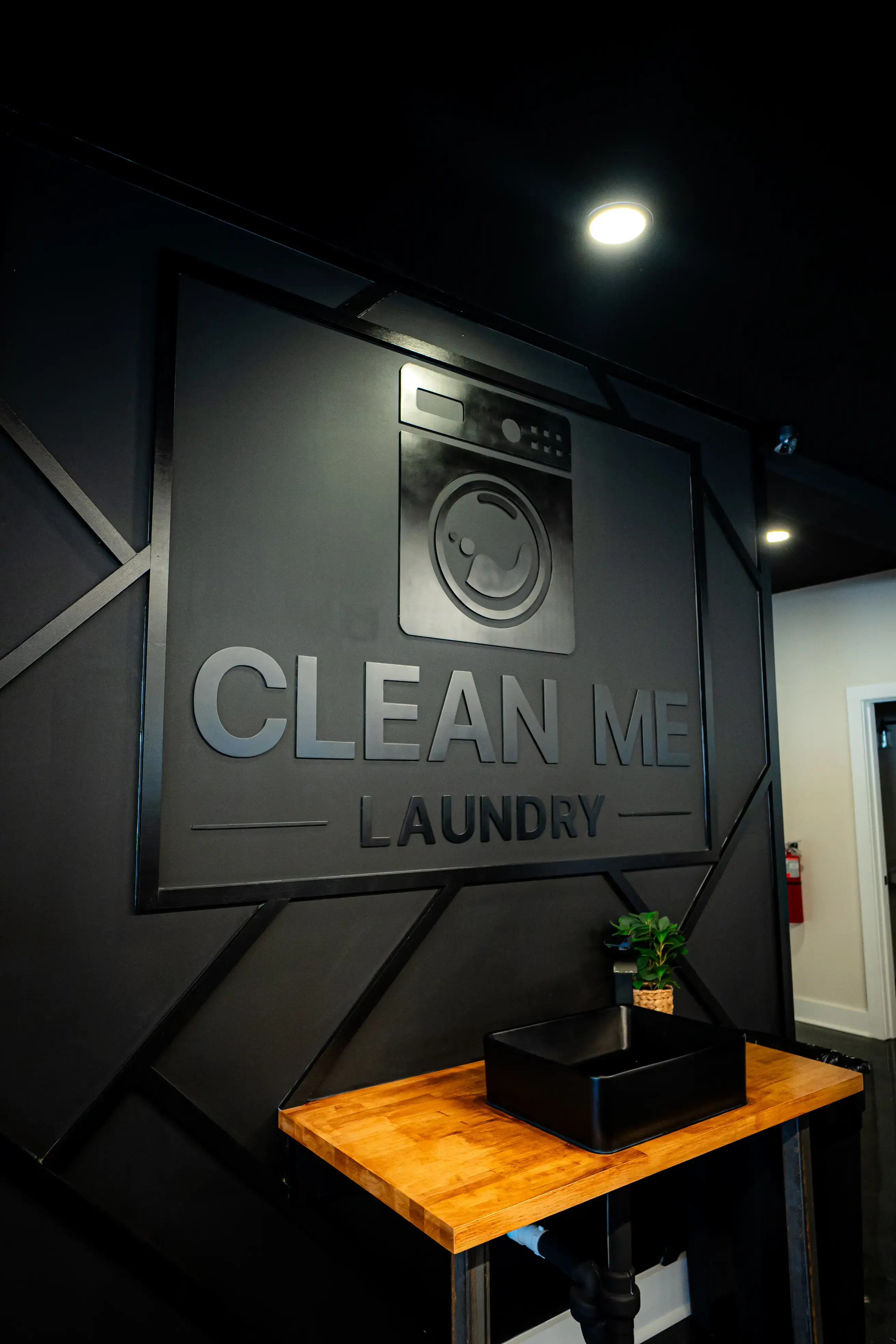 Clean Me Laundry - Image 17