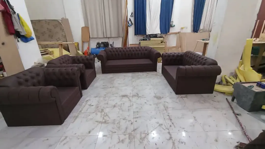 Clean n Green Laundromat - Image 11