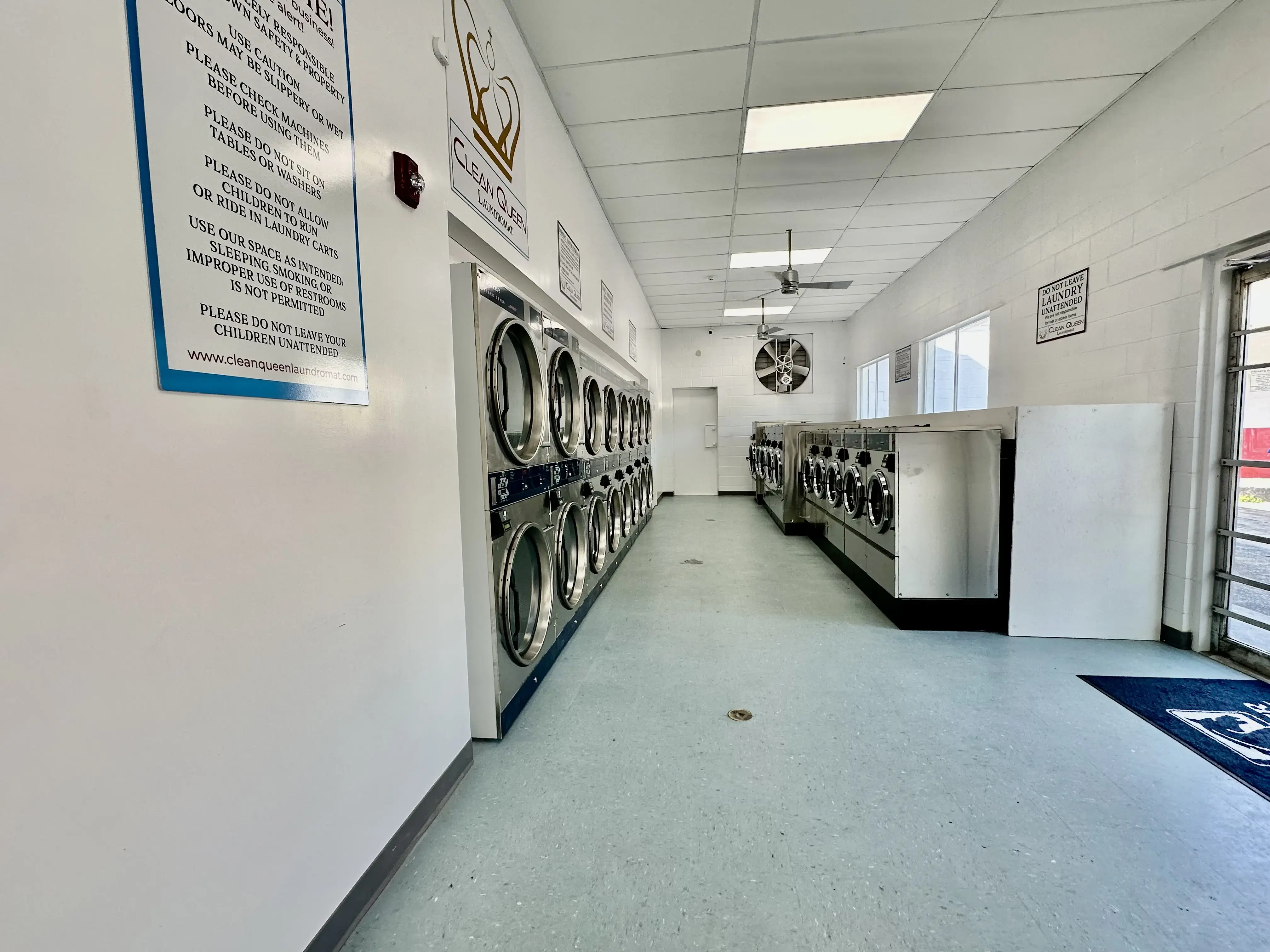 Clean Queen Laundromat - Image 3