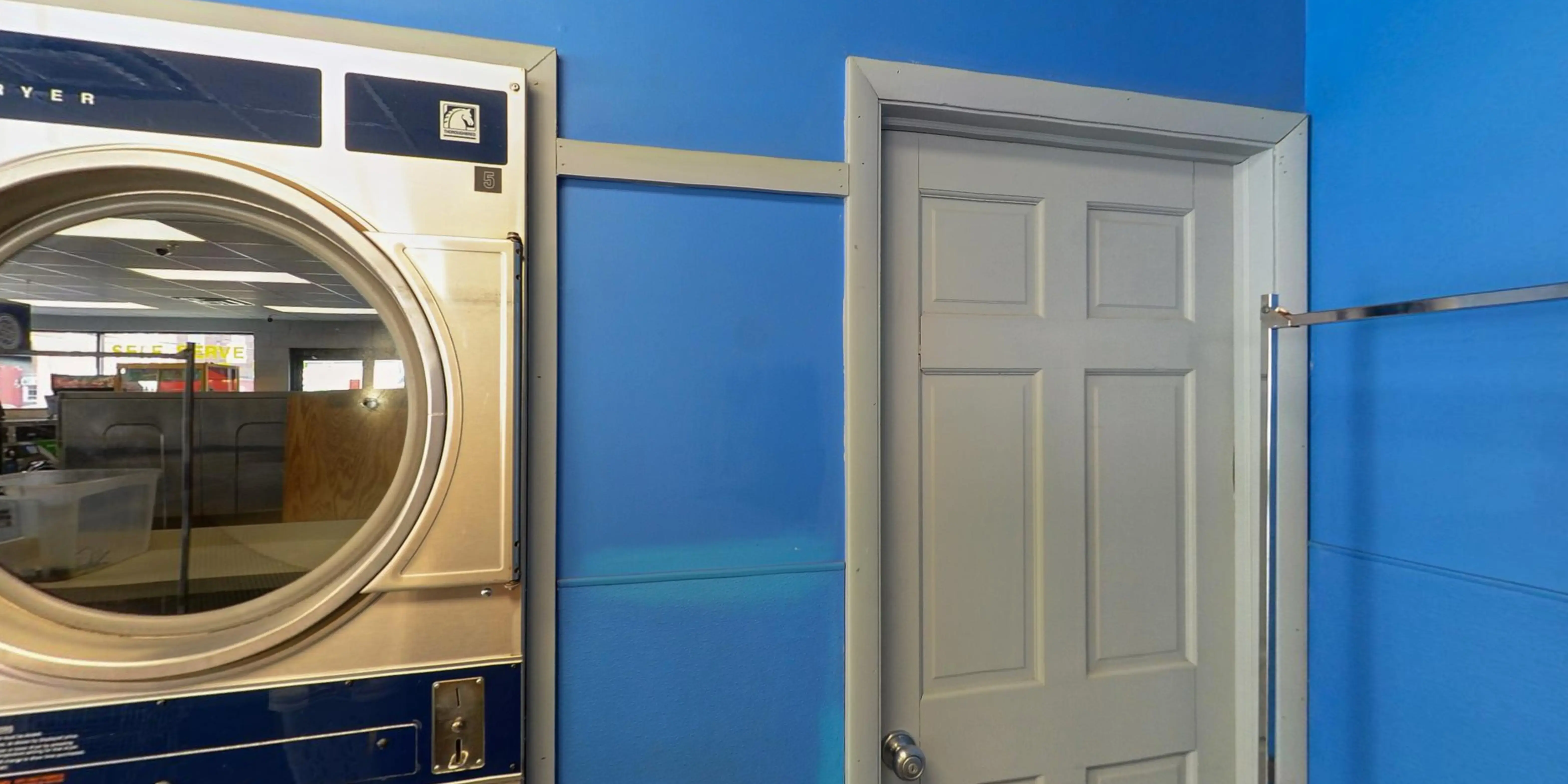 Clean & Quick Laundromat - Newton Falls thumbnail 6