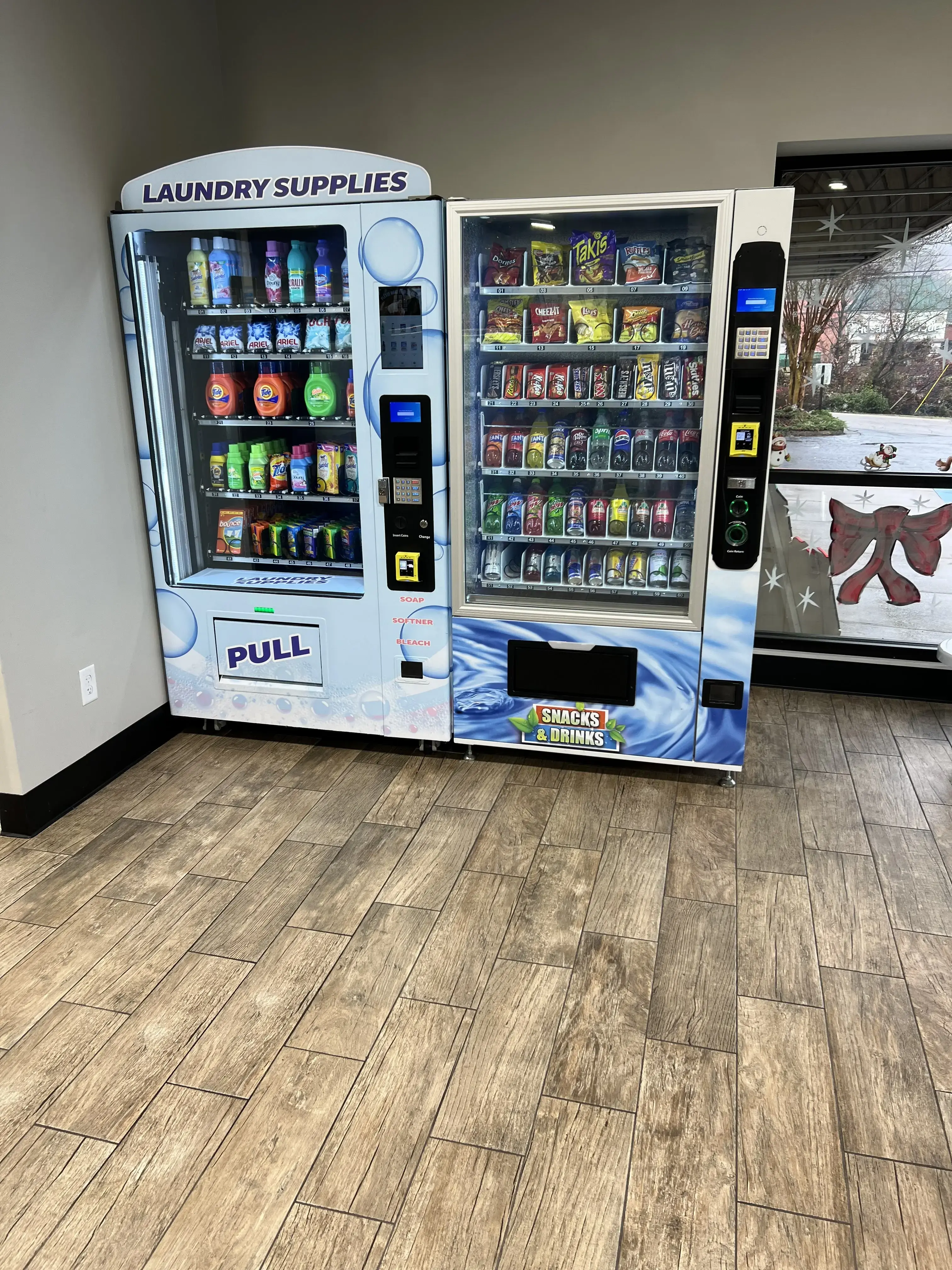 Clean Right Laundromat - Image 19