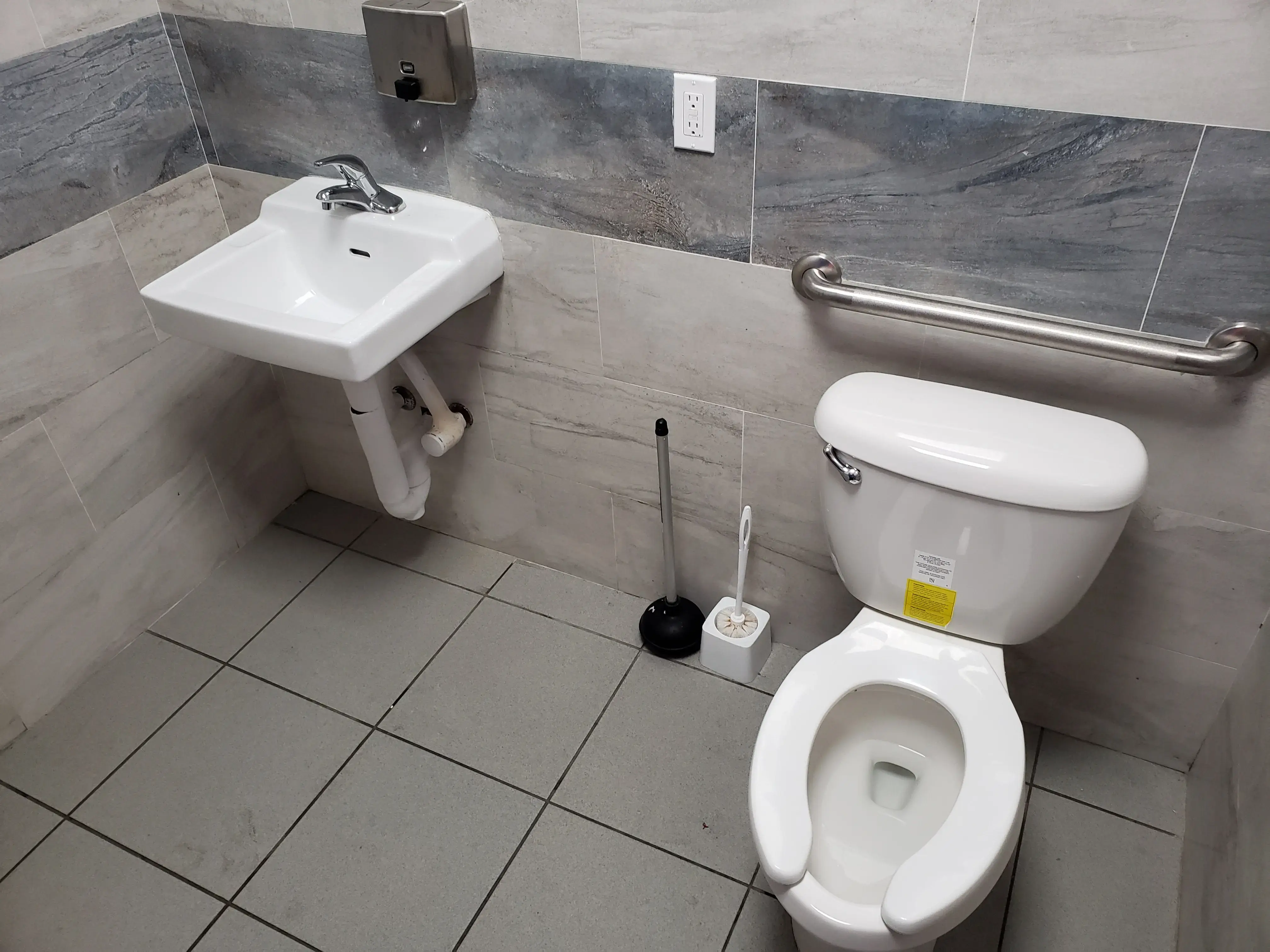 Clean Rite Center - Image 19