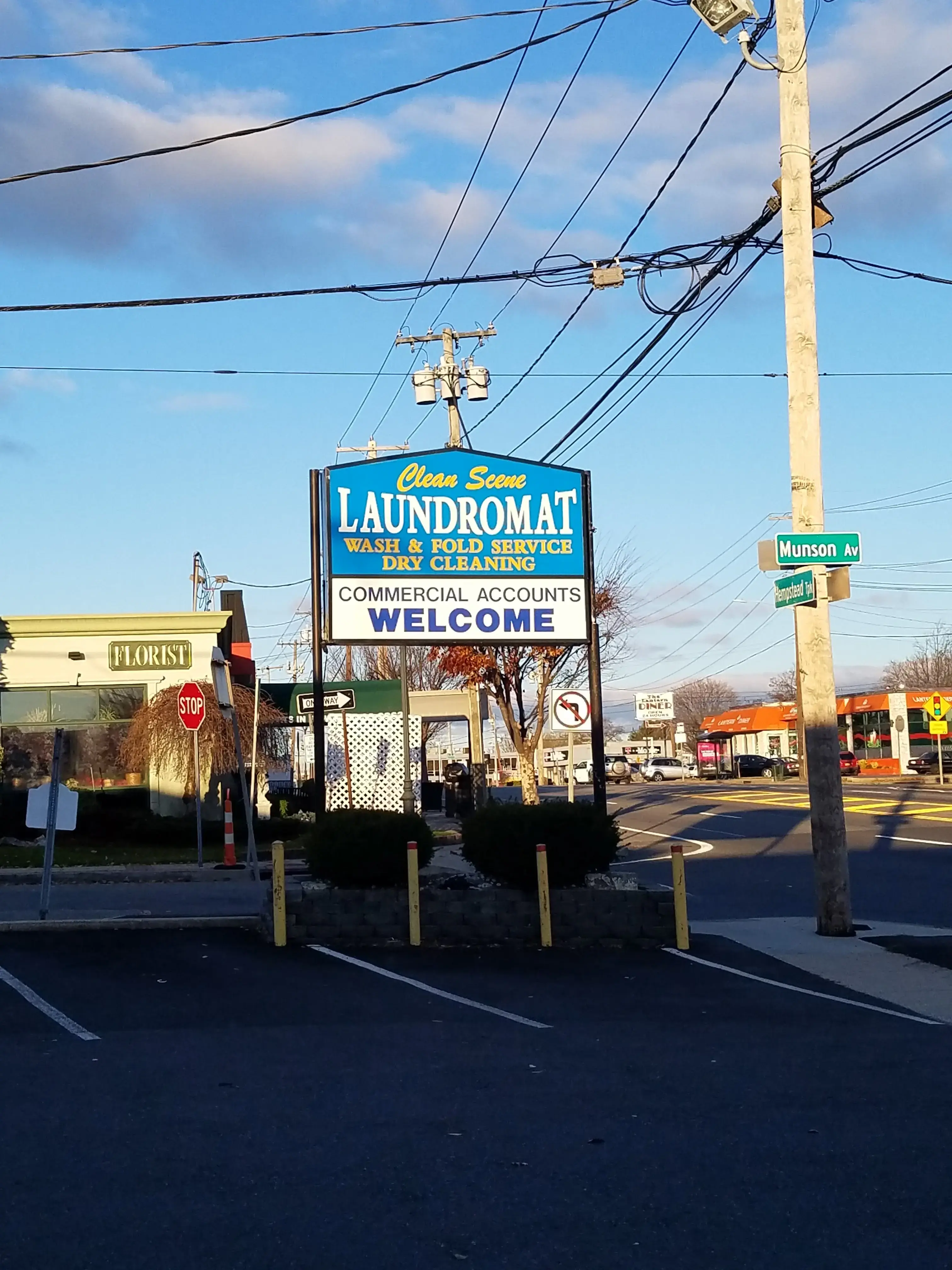 Clean Scene Laundromat - Image 8