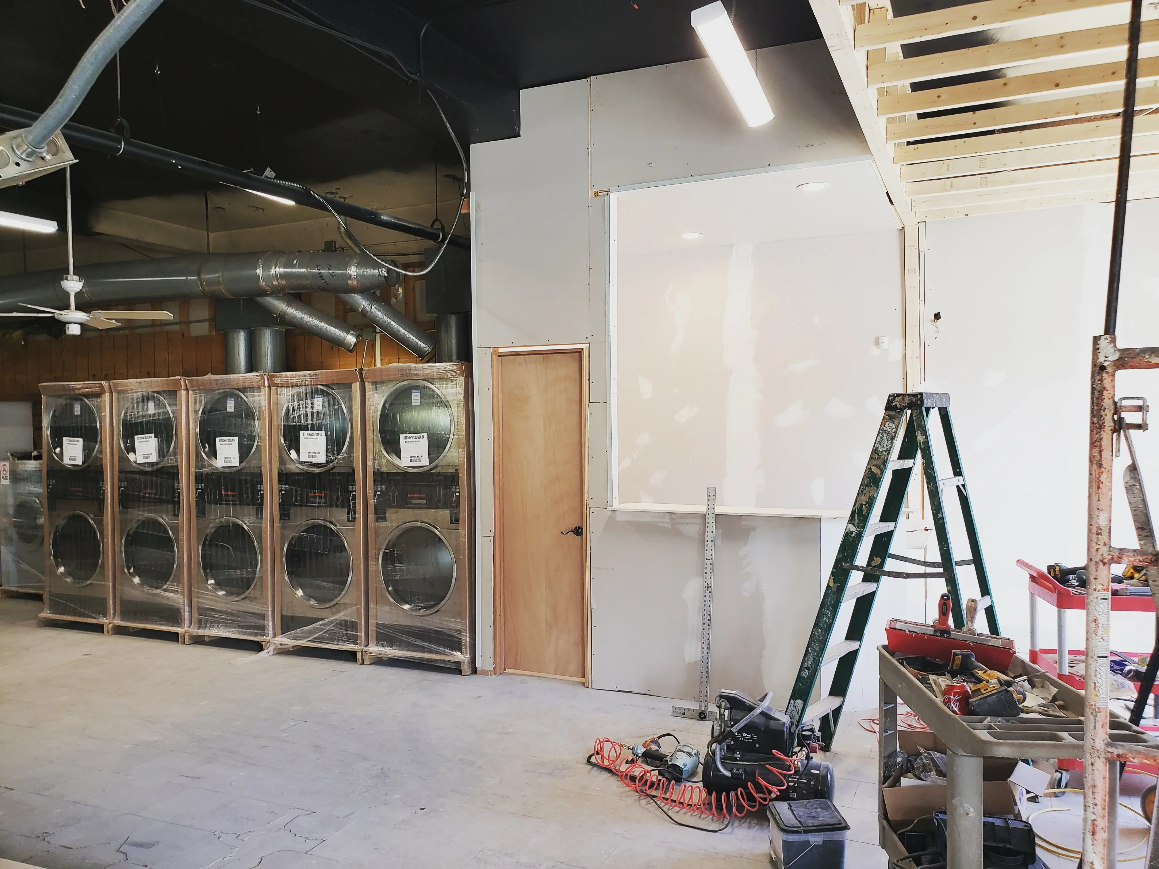 Clean Slate Laundromat thumbnail 8