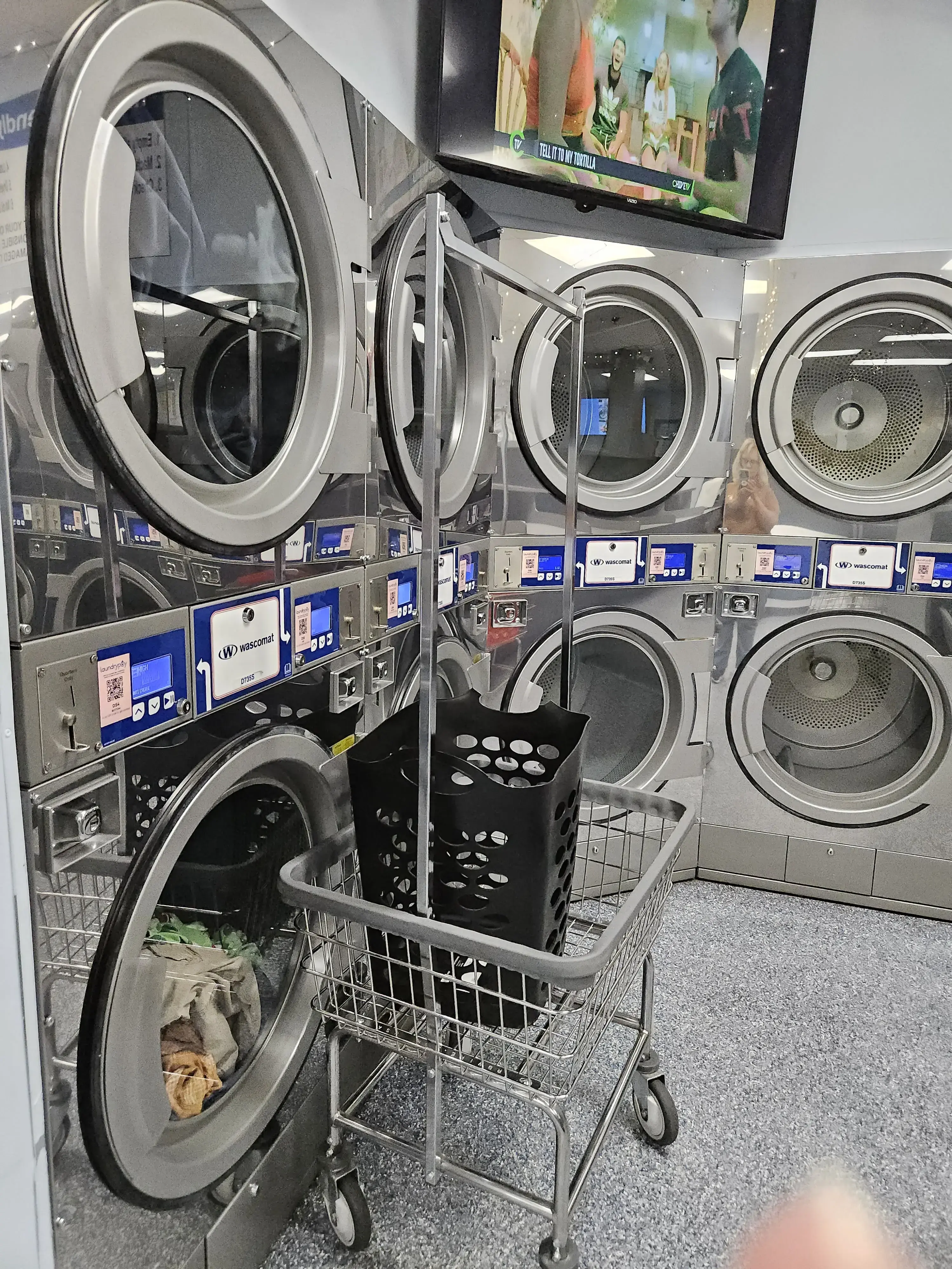 Clean Threads Laundry thumbnail 3