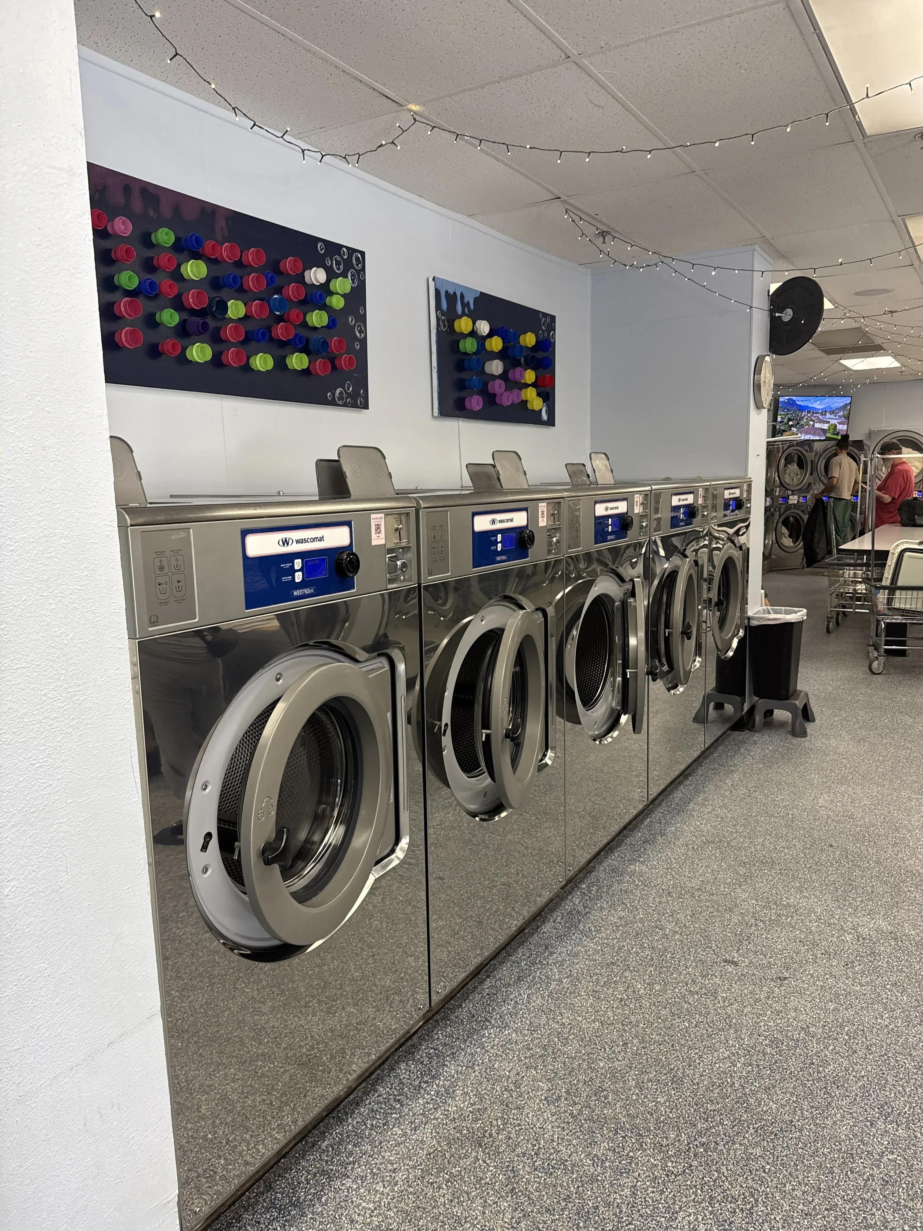 Clean Threads Laundry - Image 2