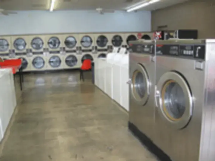Clean Threads Super Laundry thumbnail 20