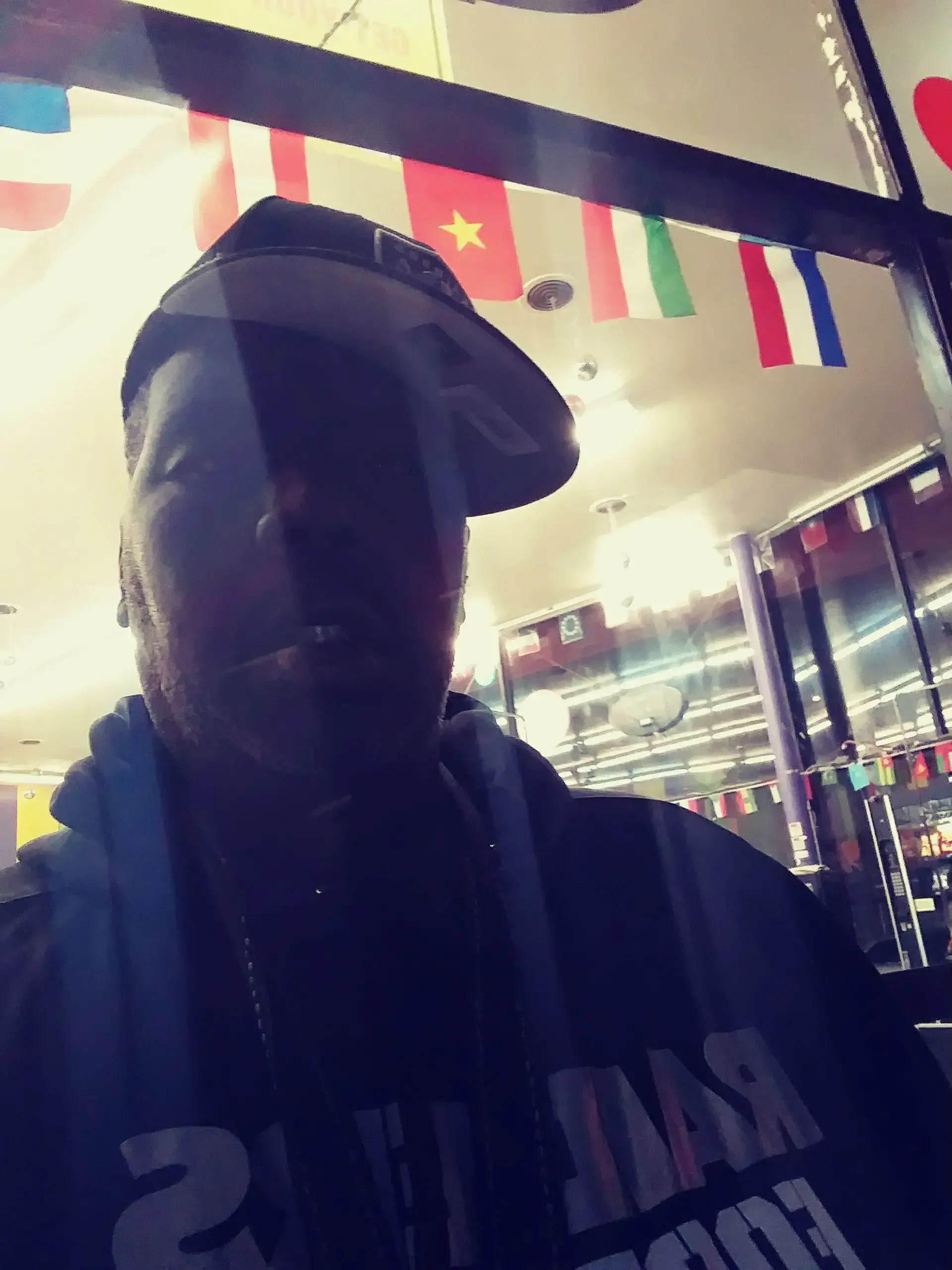 Clean Wash Center Laundry thumbnail 14