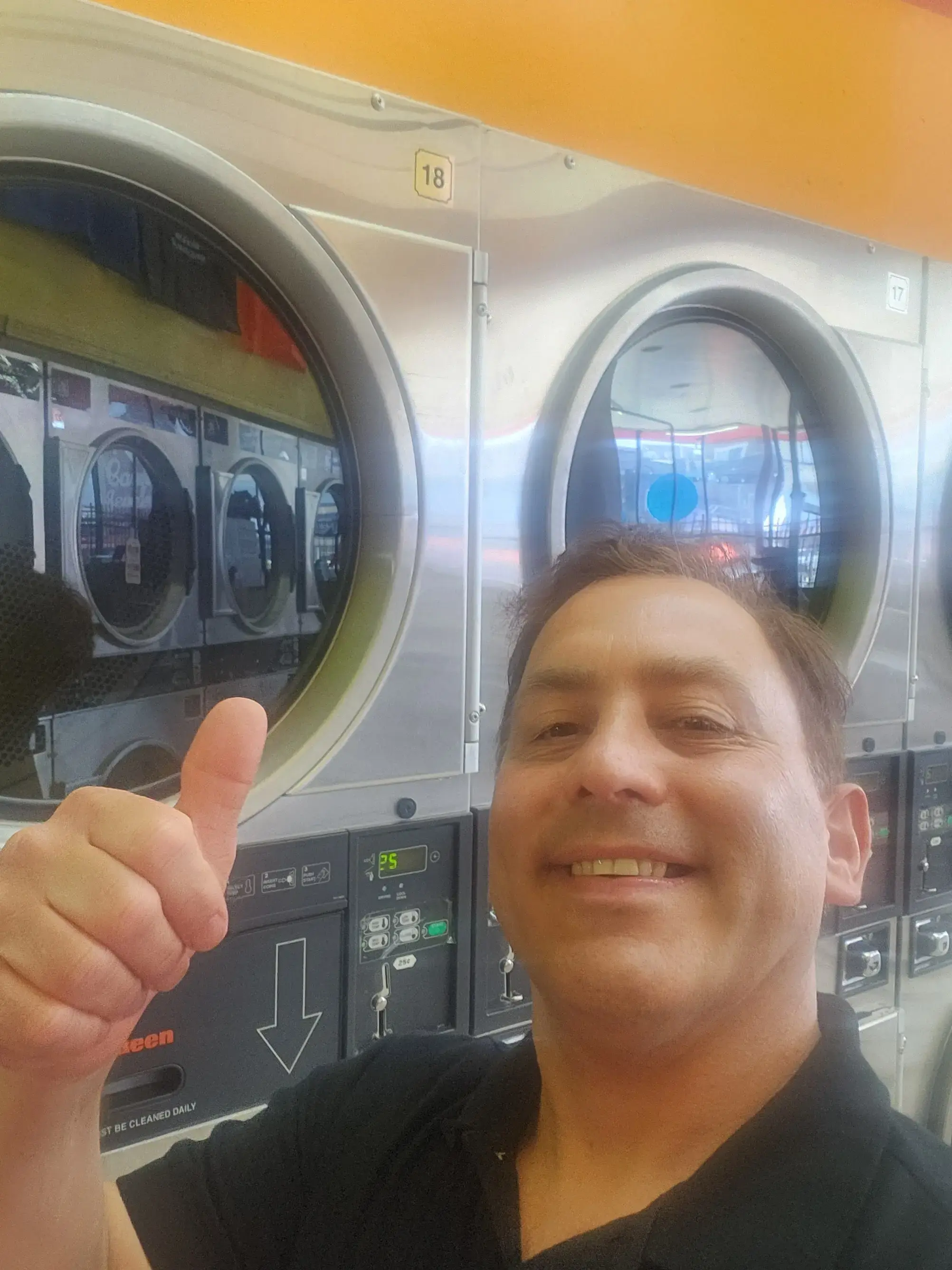 Clean Wash Center Laundry - Image 20