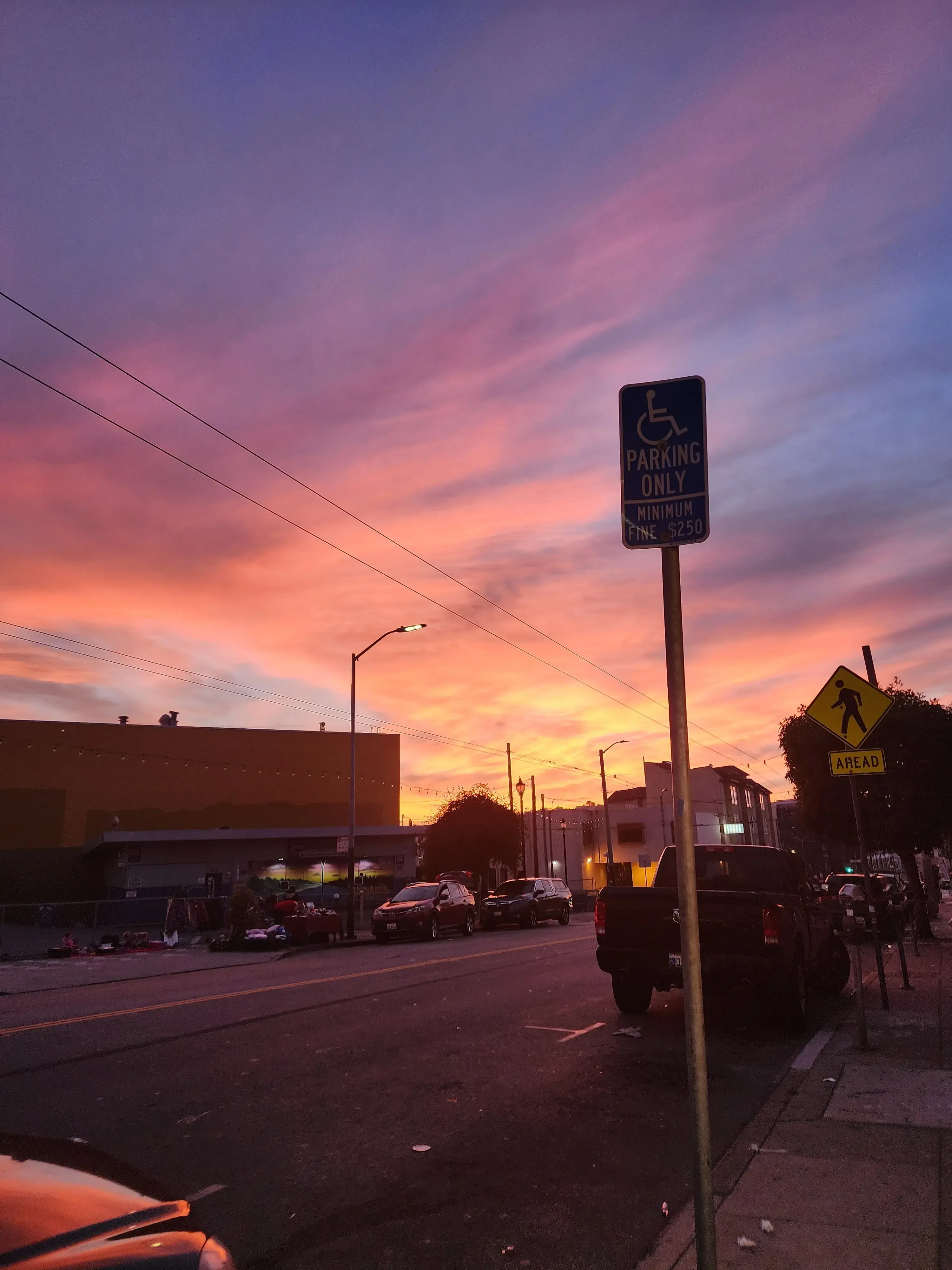 Clean Wash Center Laundry thumbnail 5