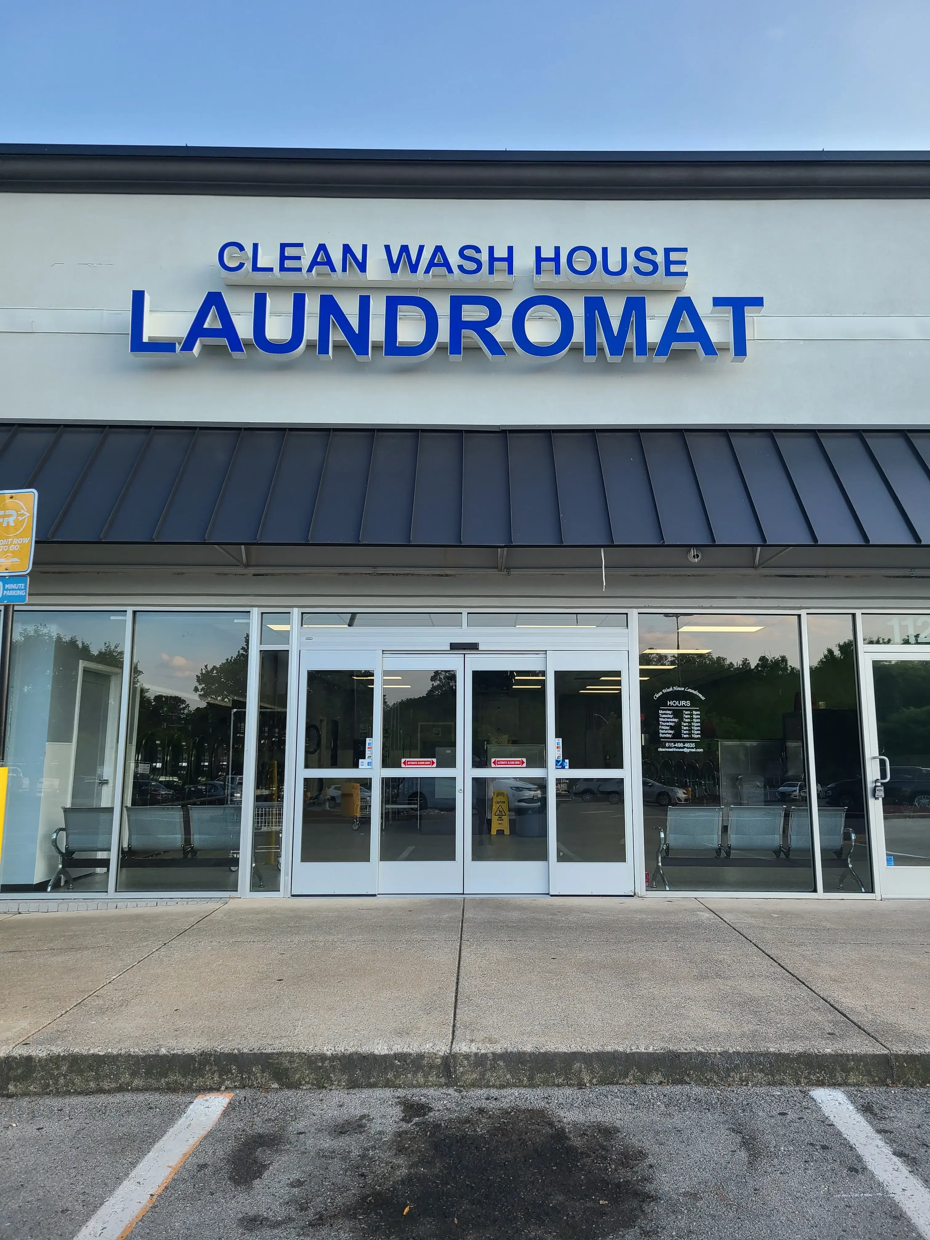 Clean Wash House Laundromat thumbnail 4