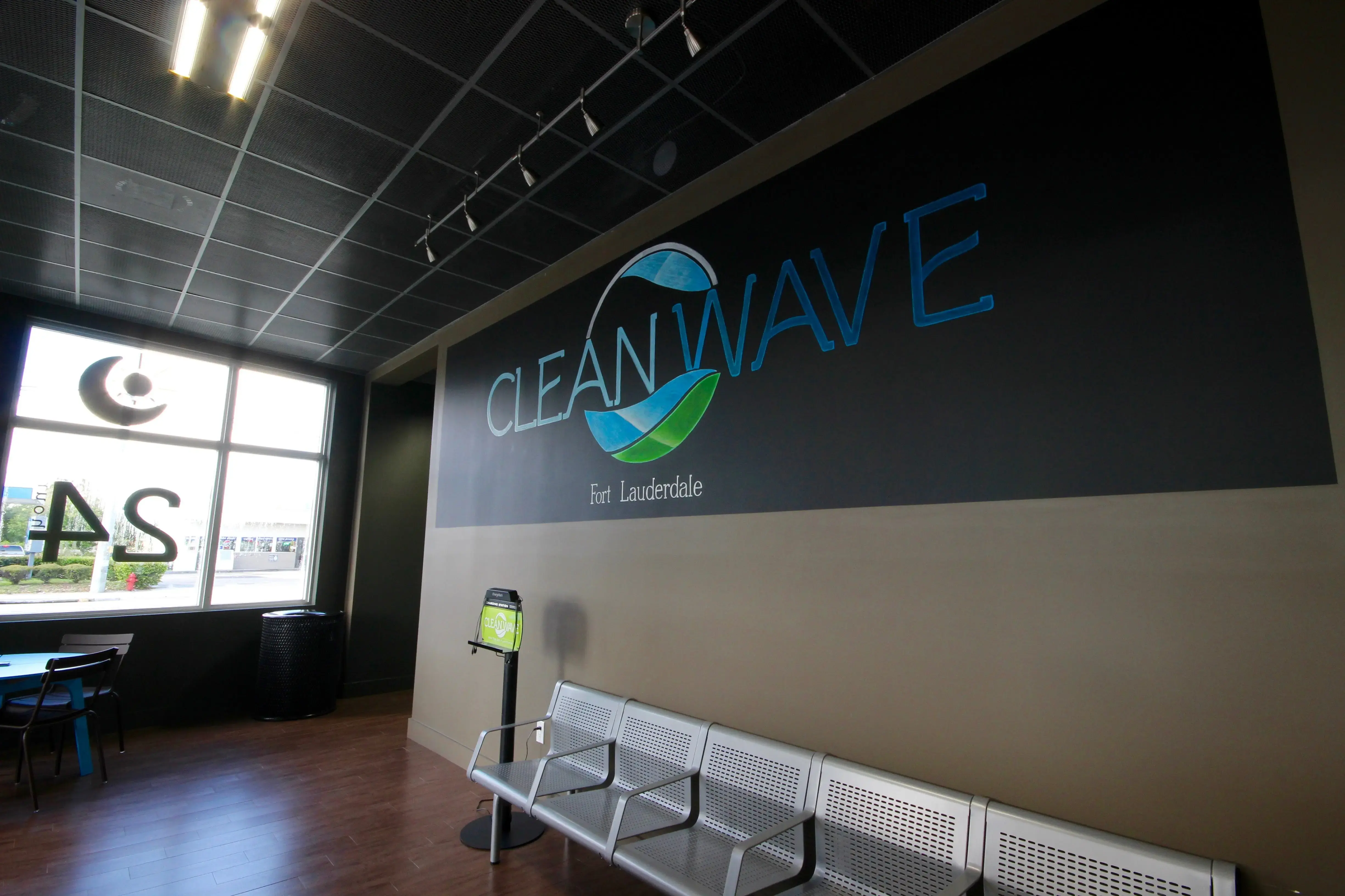 Clean Wave Laundry thumbnail 12