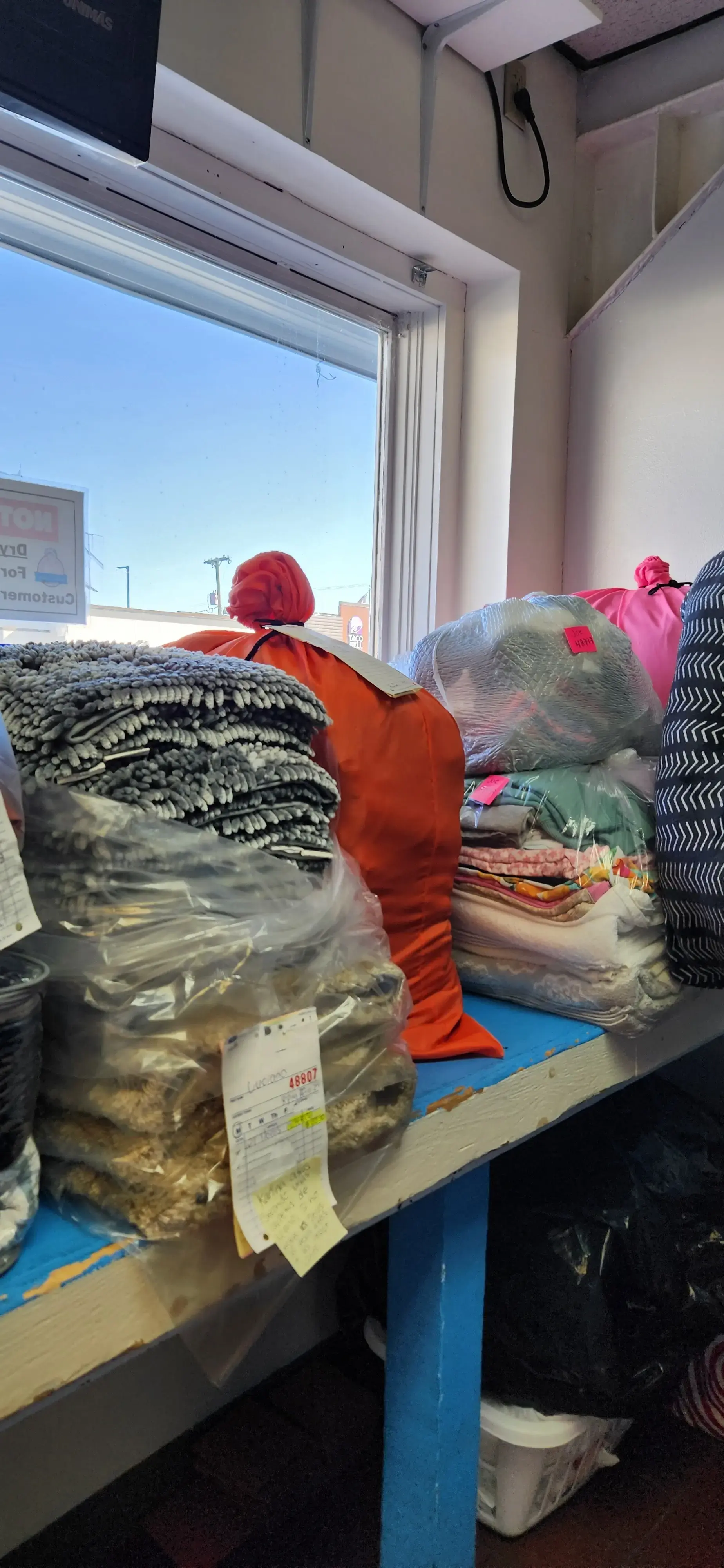 Clean Way Laundry - Image 6