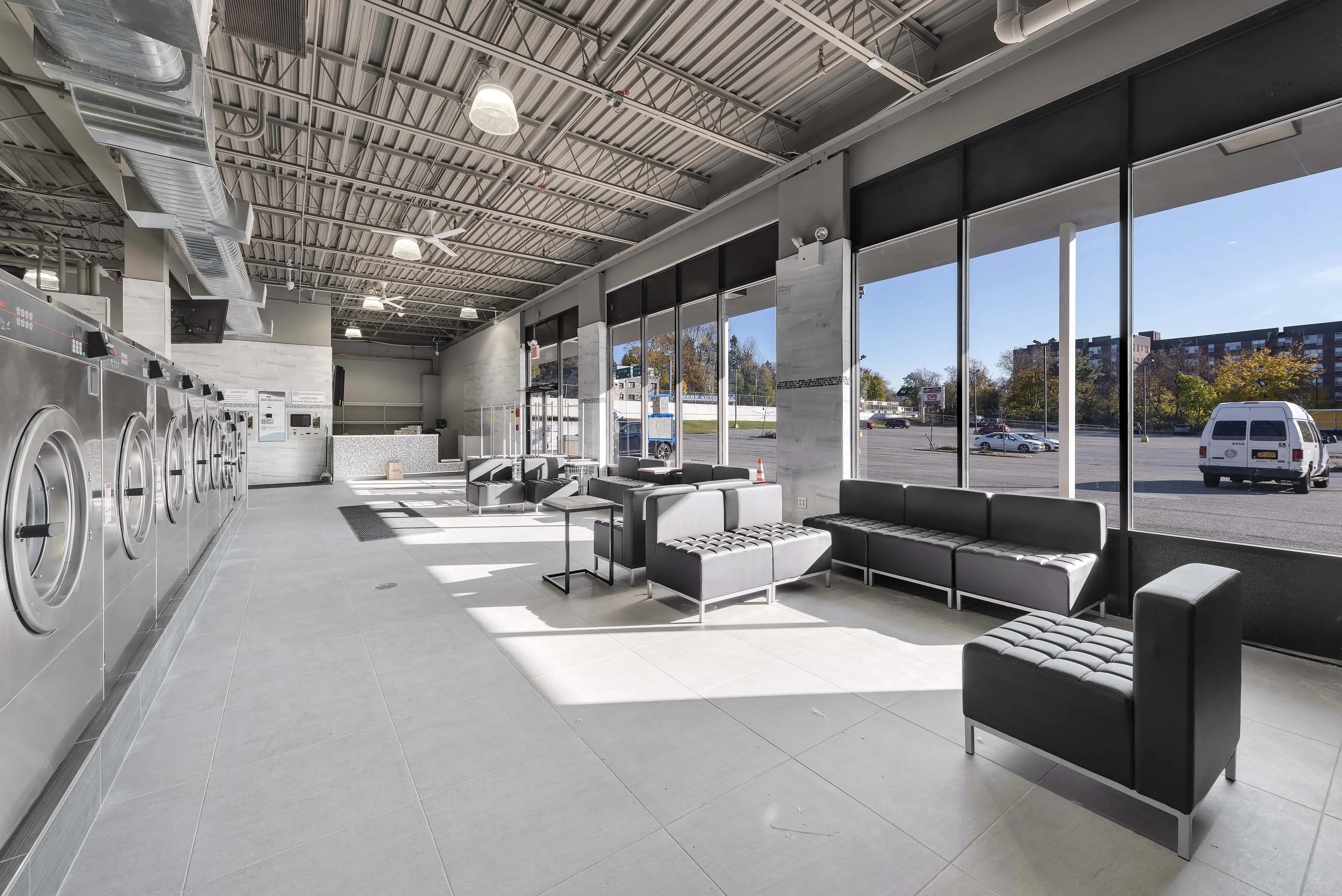 CleanFresh Laundromat - Image 11