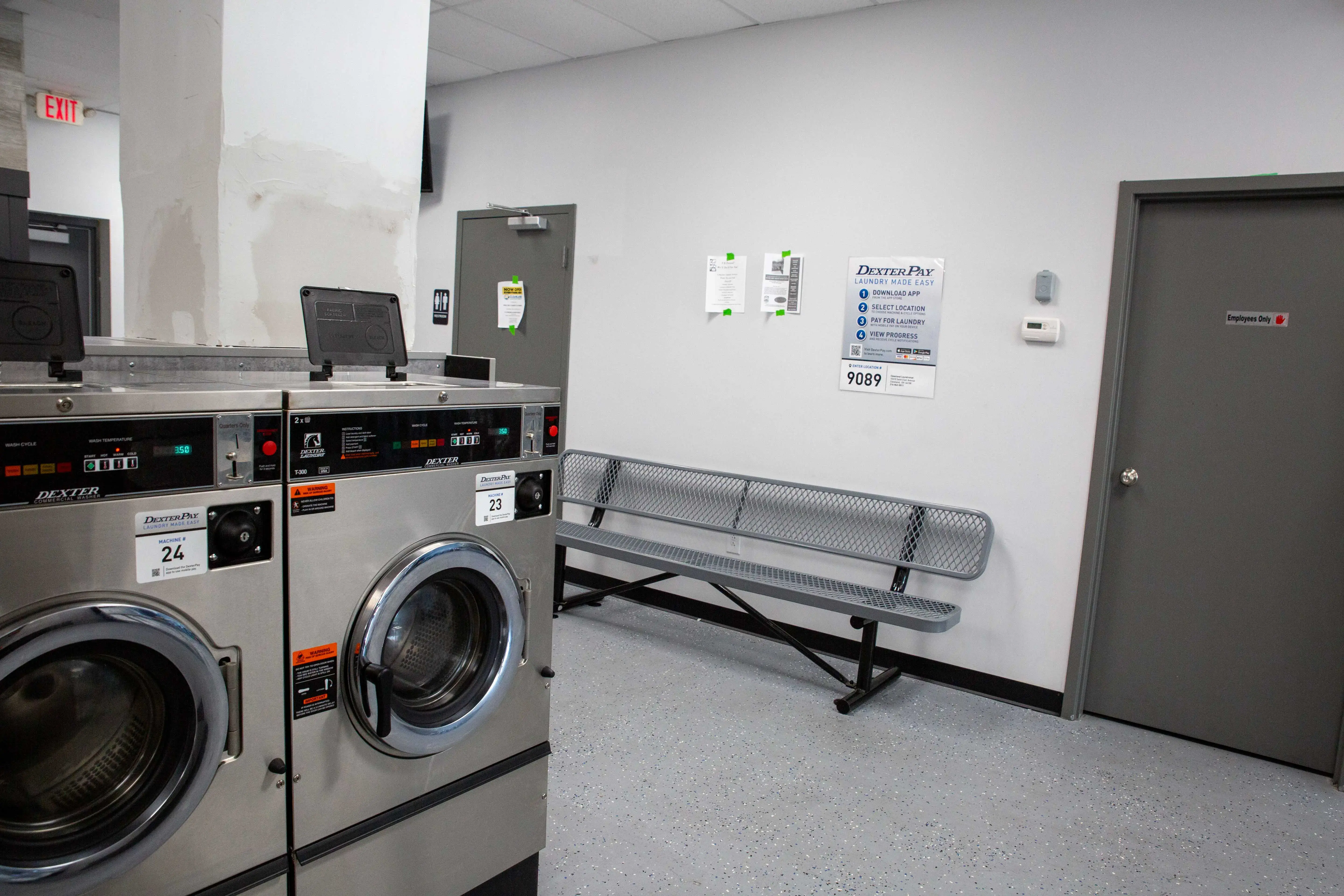 Cleanland Laundromat - Image 11