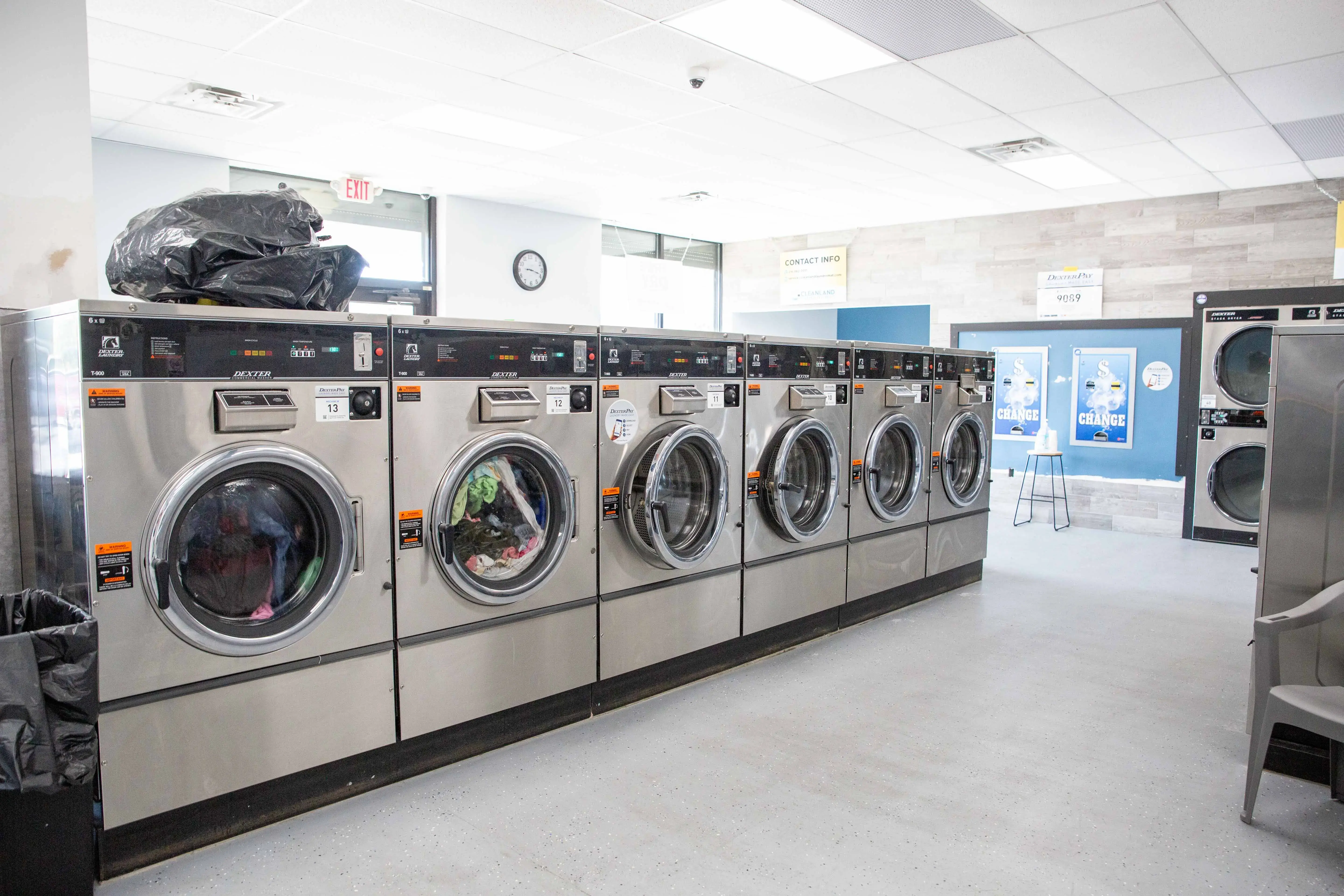 Cleanland Laundromat thumbnail 18