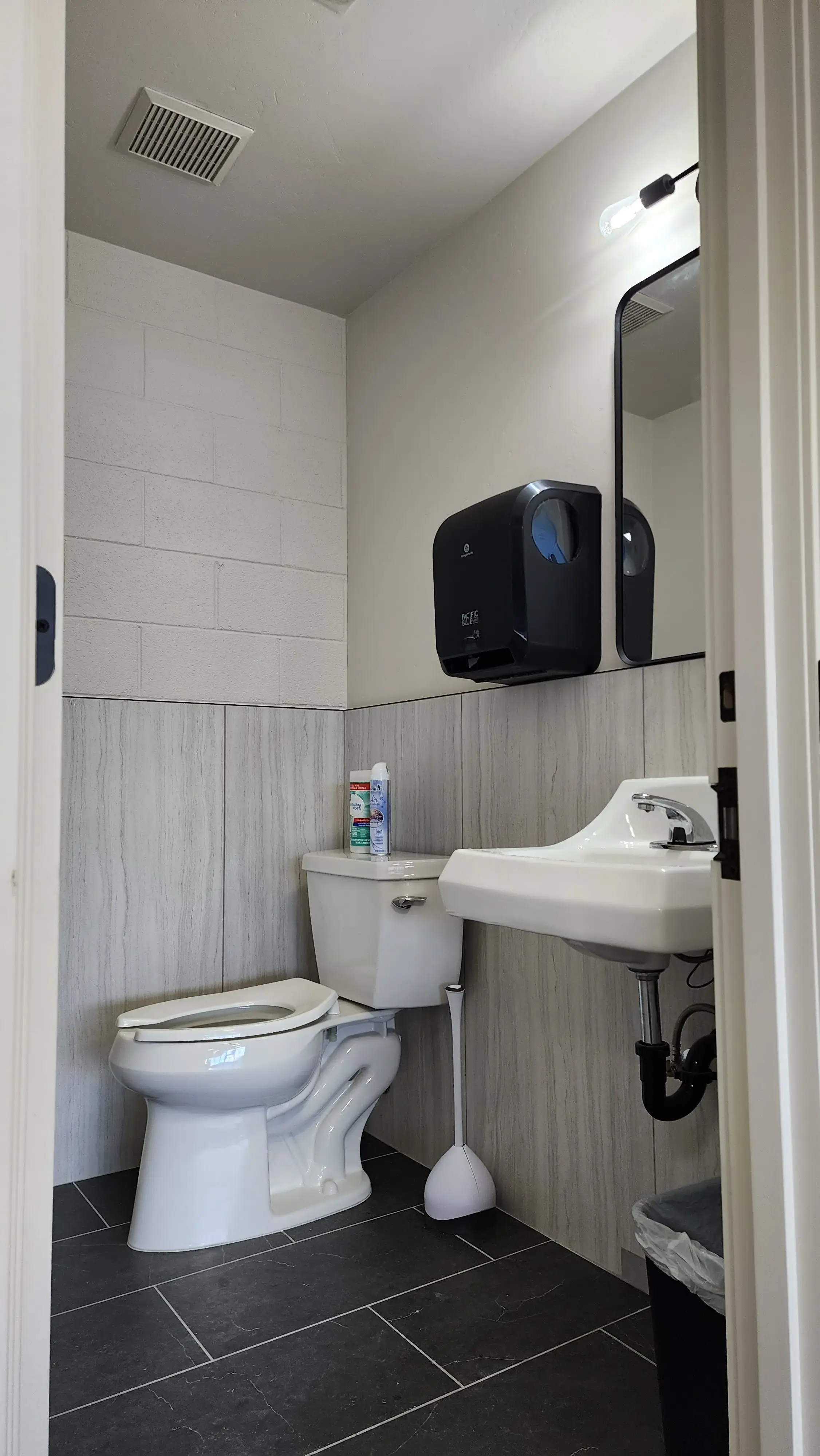 Cleanlife Laundry - Image 19