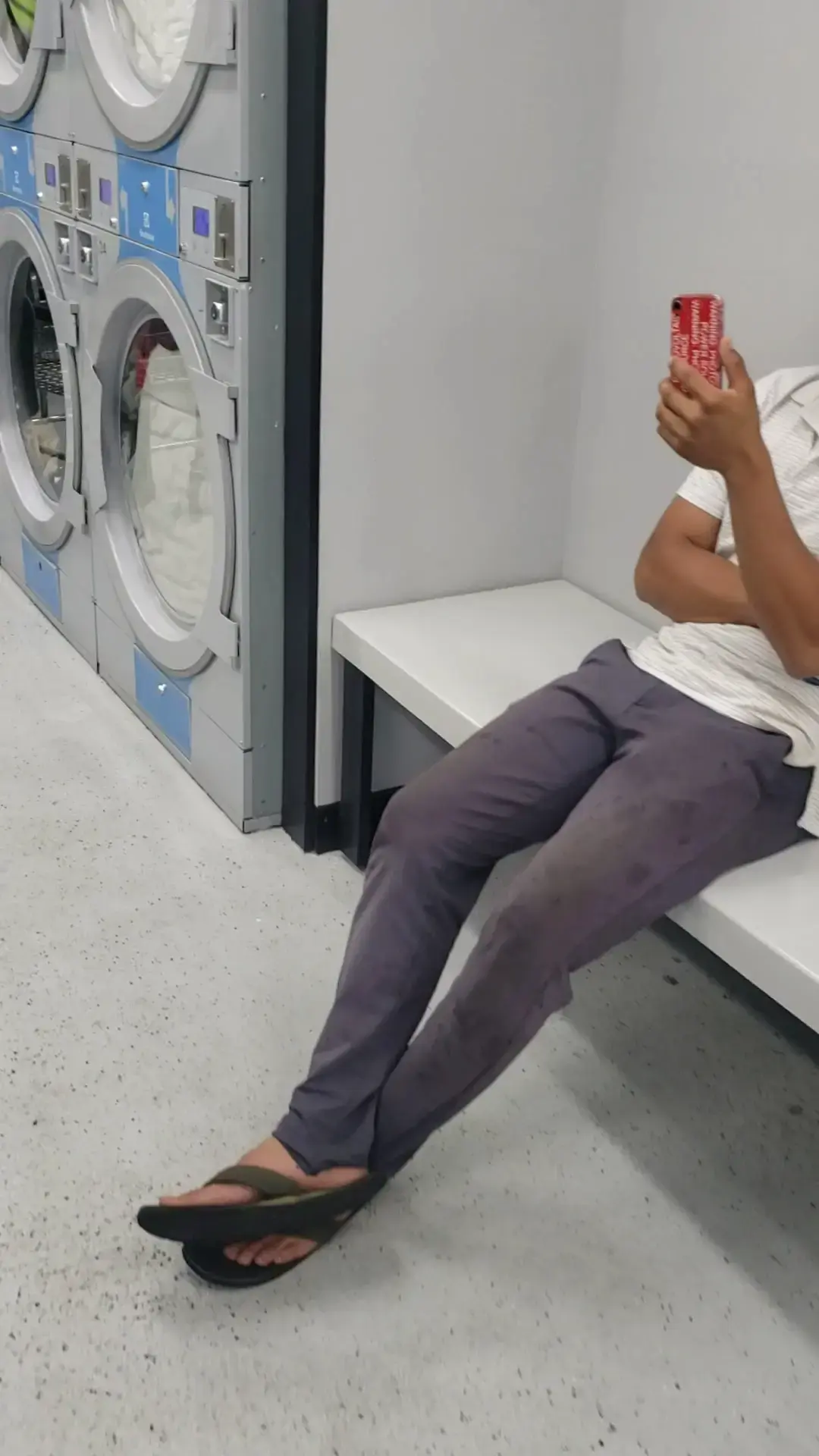 CleanMAX Laundromat thumbnail 5