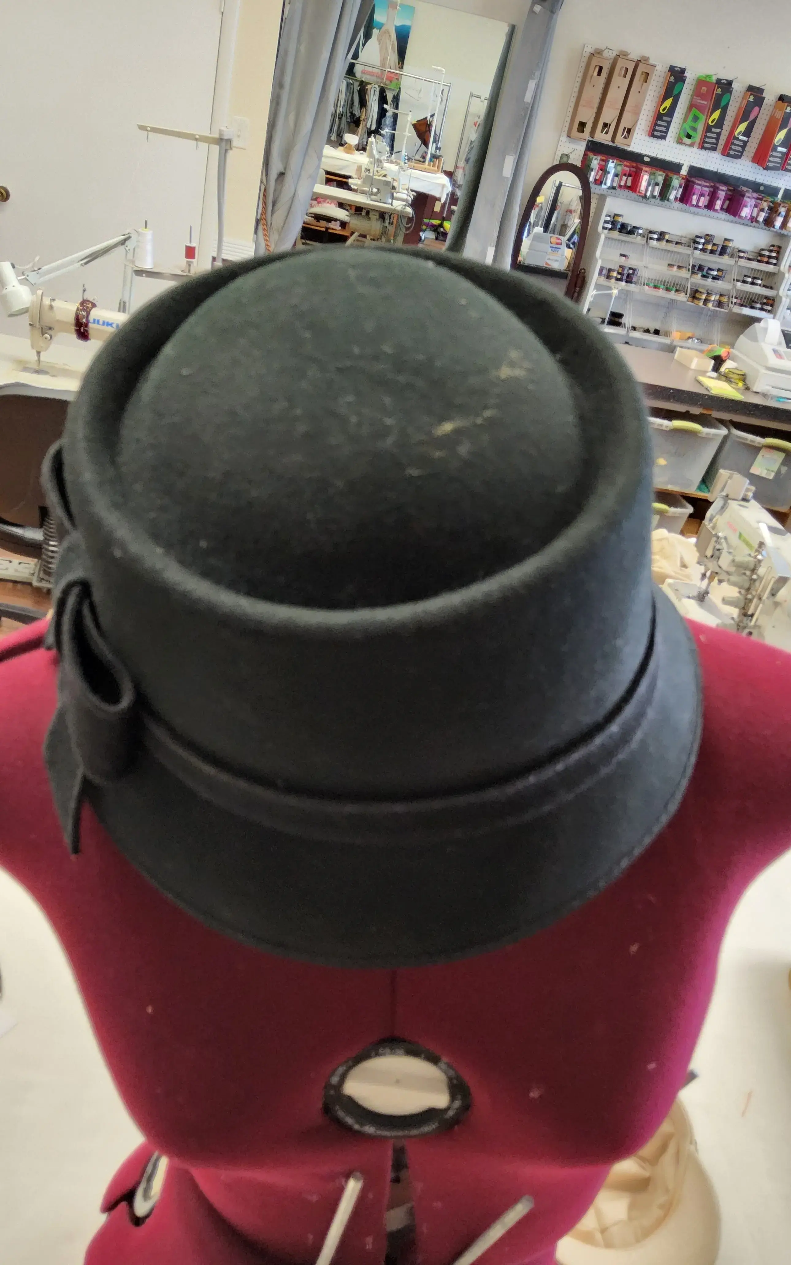 CleanMeNow Alterations and Dry Cleaning thumbnail 10
