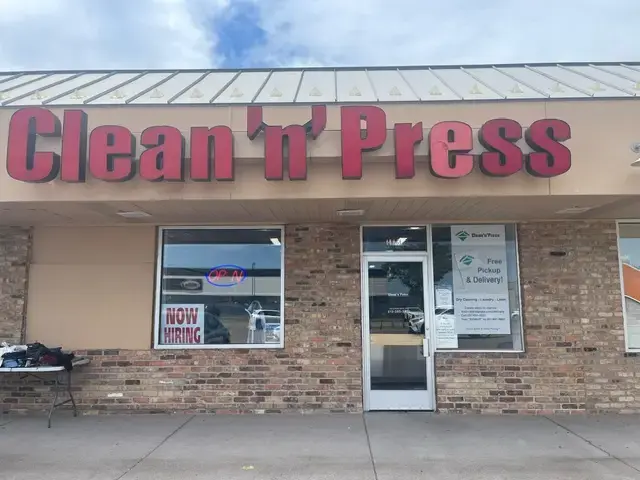 Clean'n'Press Dry Cleaning, Laundry & Linen thumbnail 1