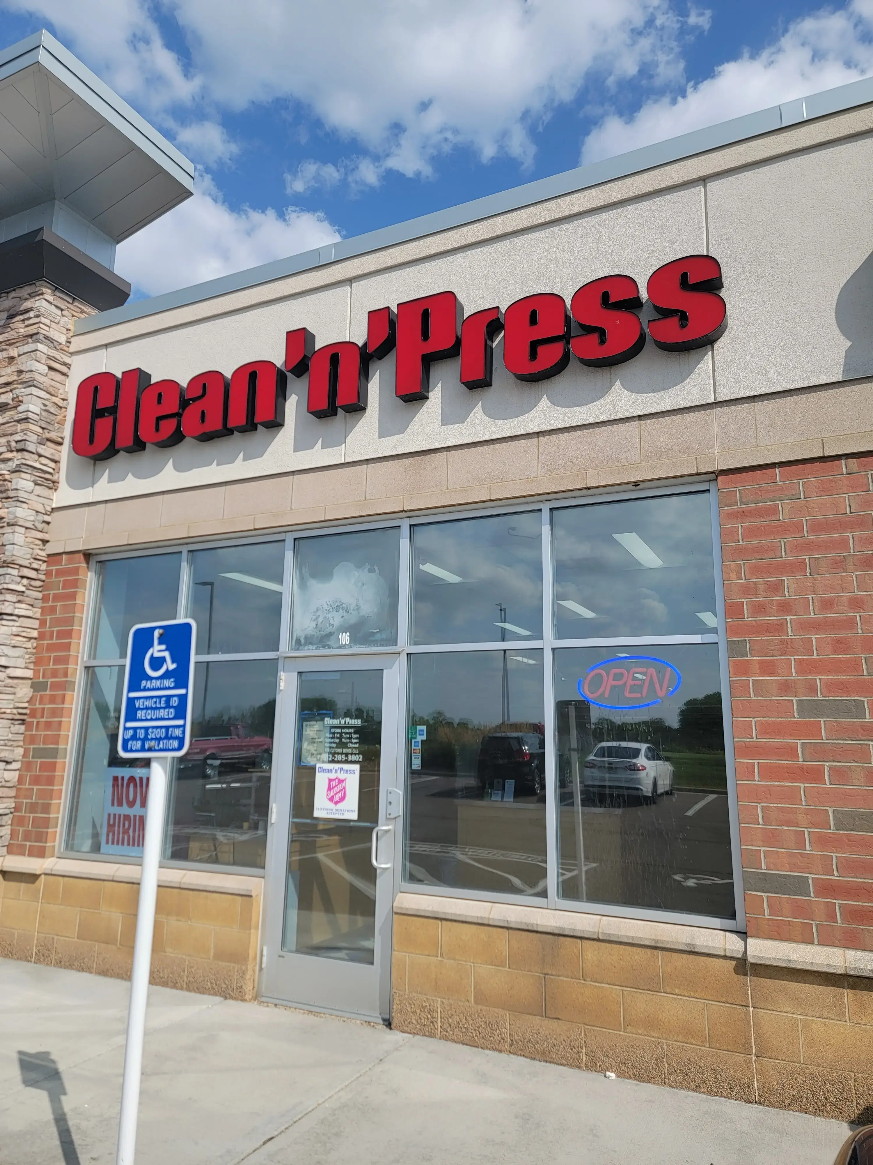 Clean'n'Press Dry Cleaning, Laundry & Linen thumbnail 14