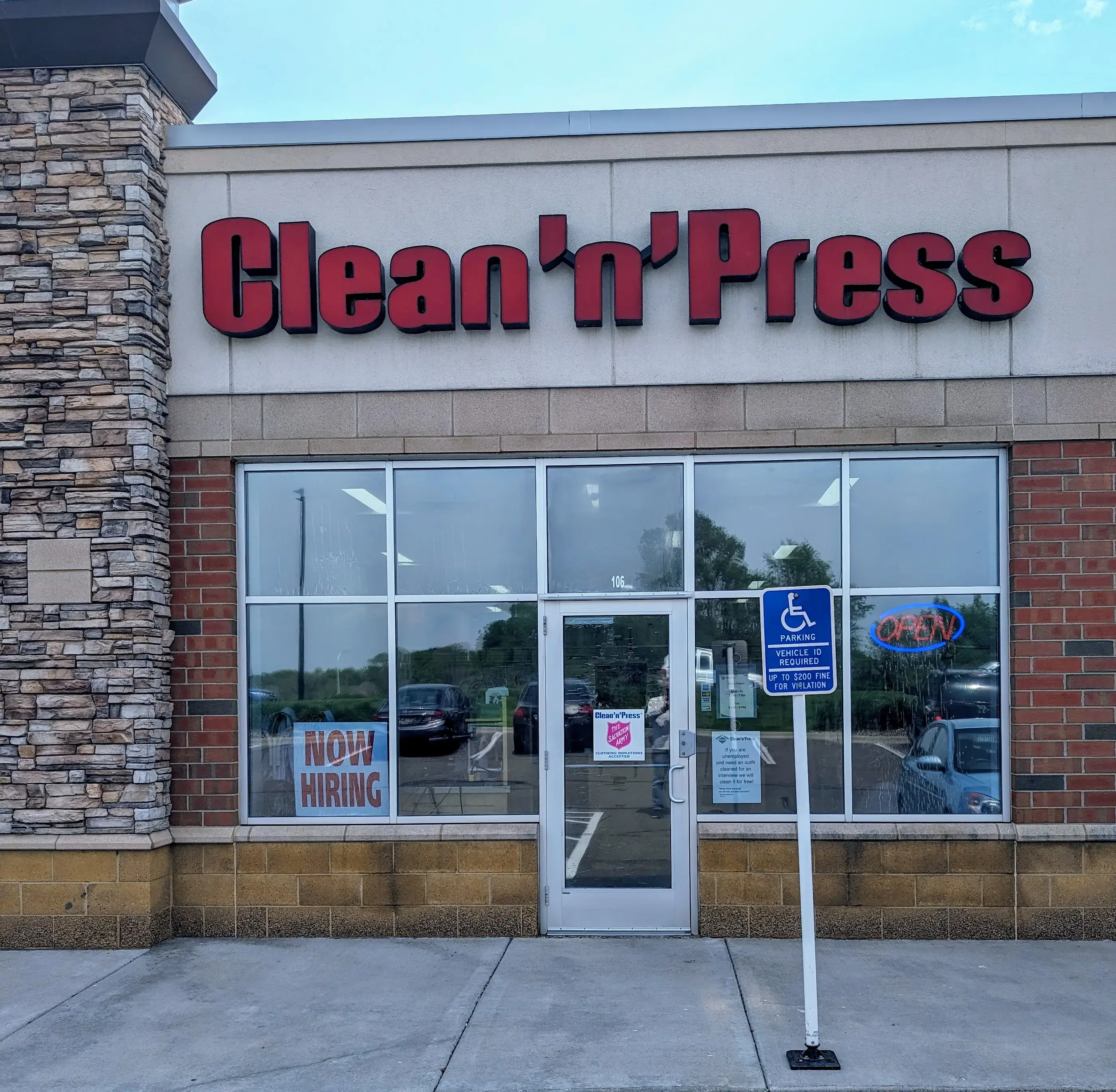 Clean'n'Press Dry Cleaning, Laundry & Linen location