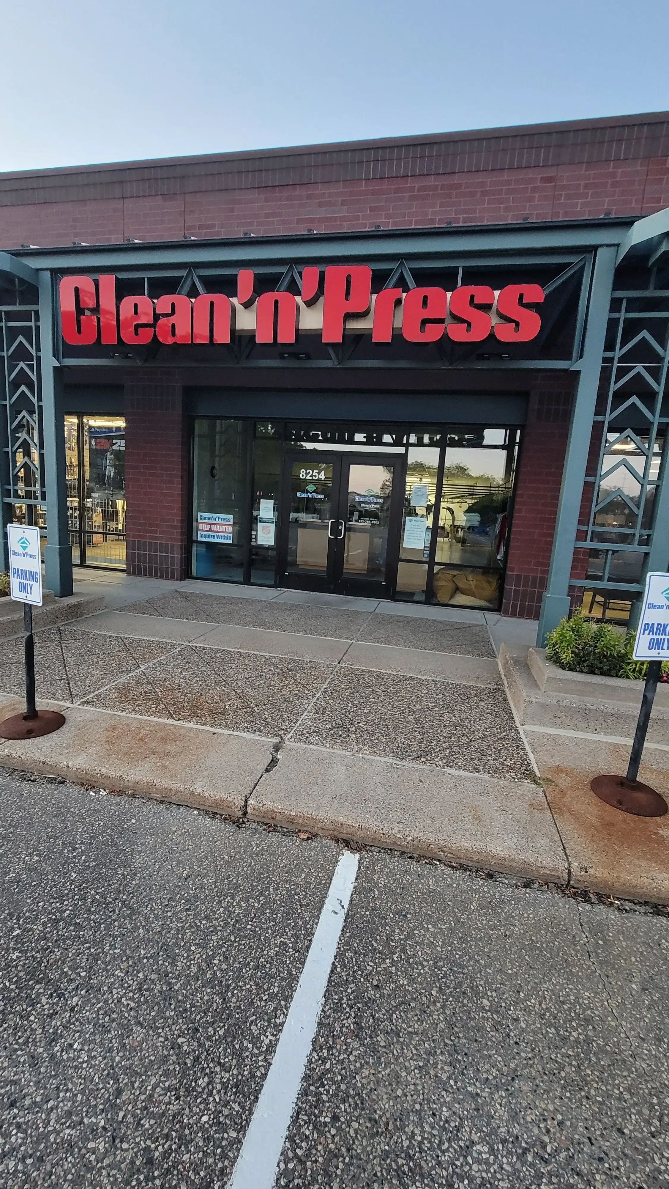 Clean'n'Press Dry Cleaning, Laundry & Linen thumbnail 6