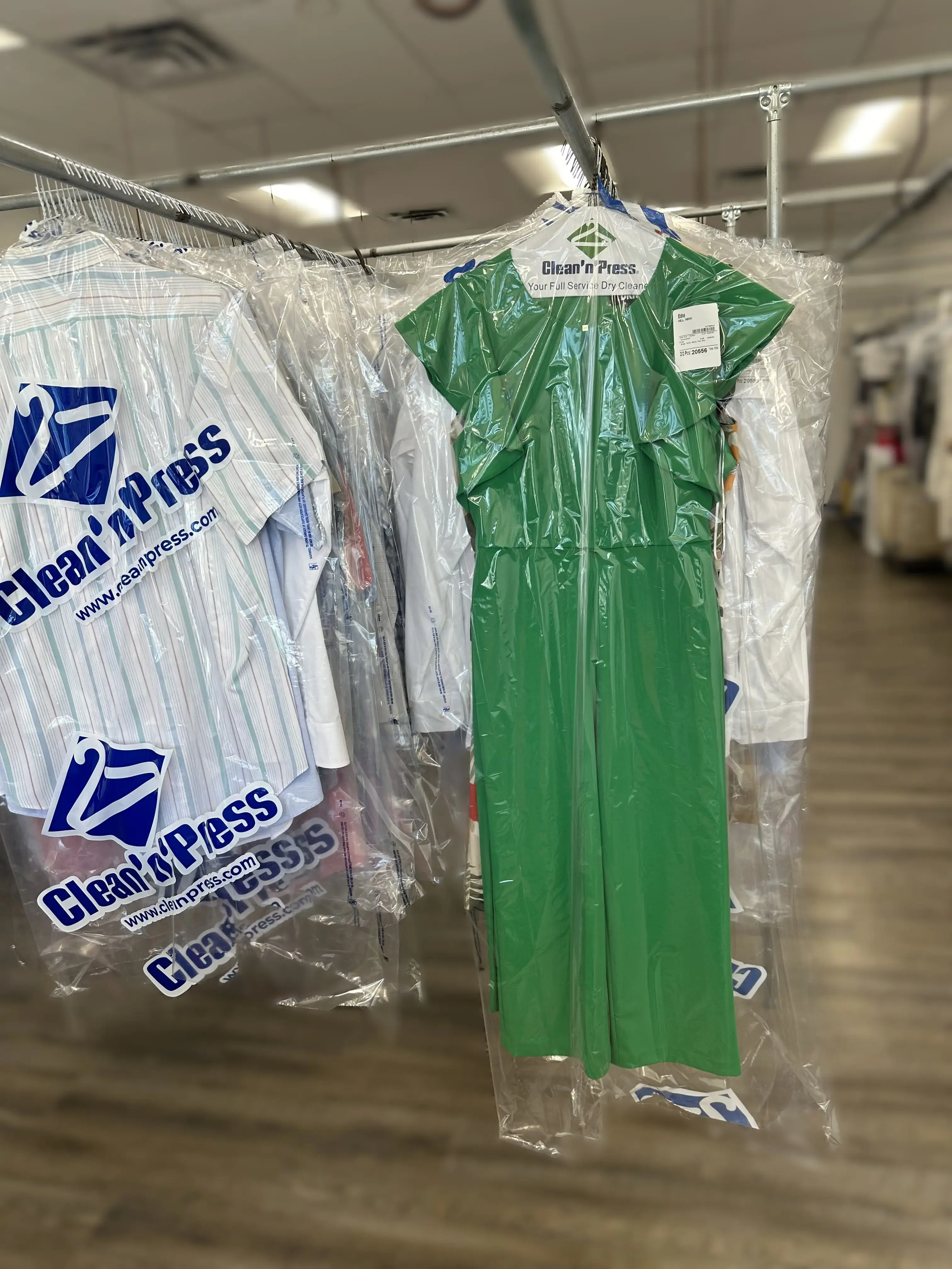 Clean'n'Press Dry Cleaning, Laundry & Linen thumbnail 2