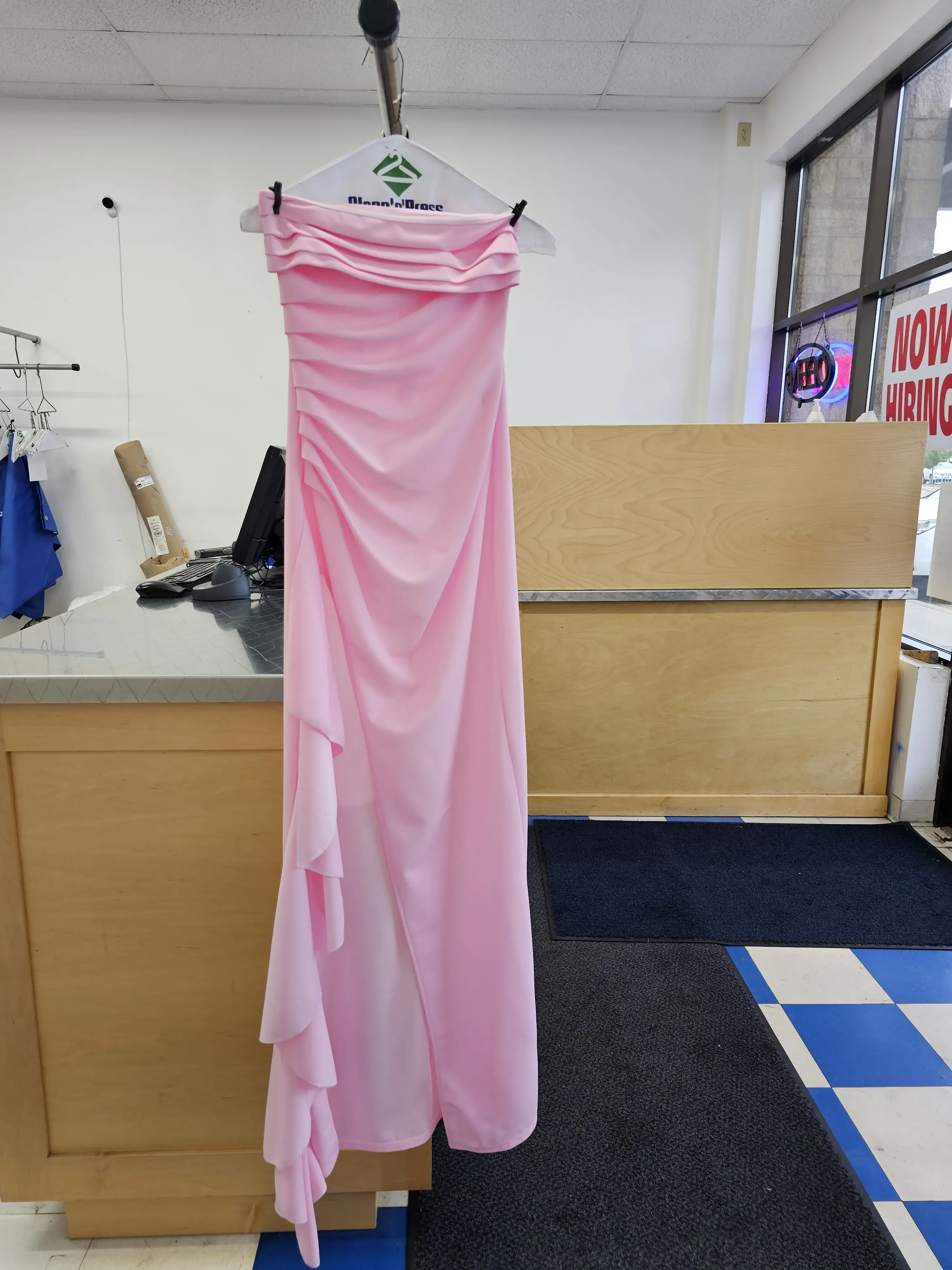 Clean'n'Press Dry Cleaning, Laundry & Linen - Image 4