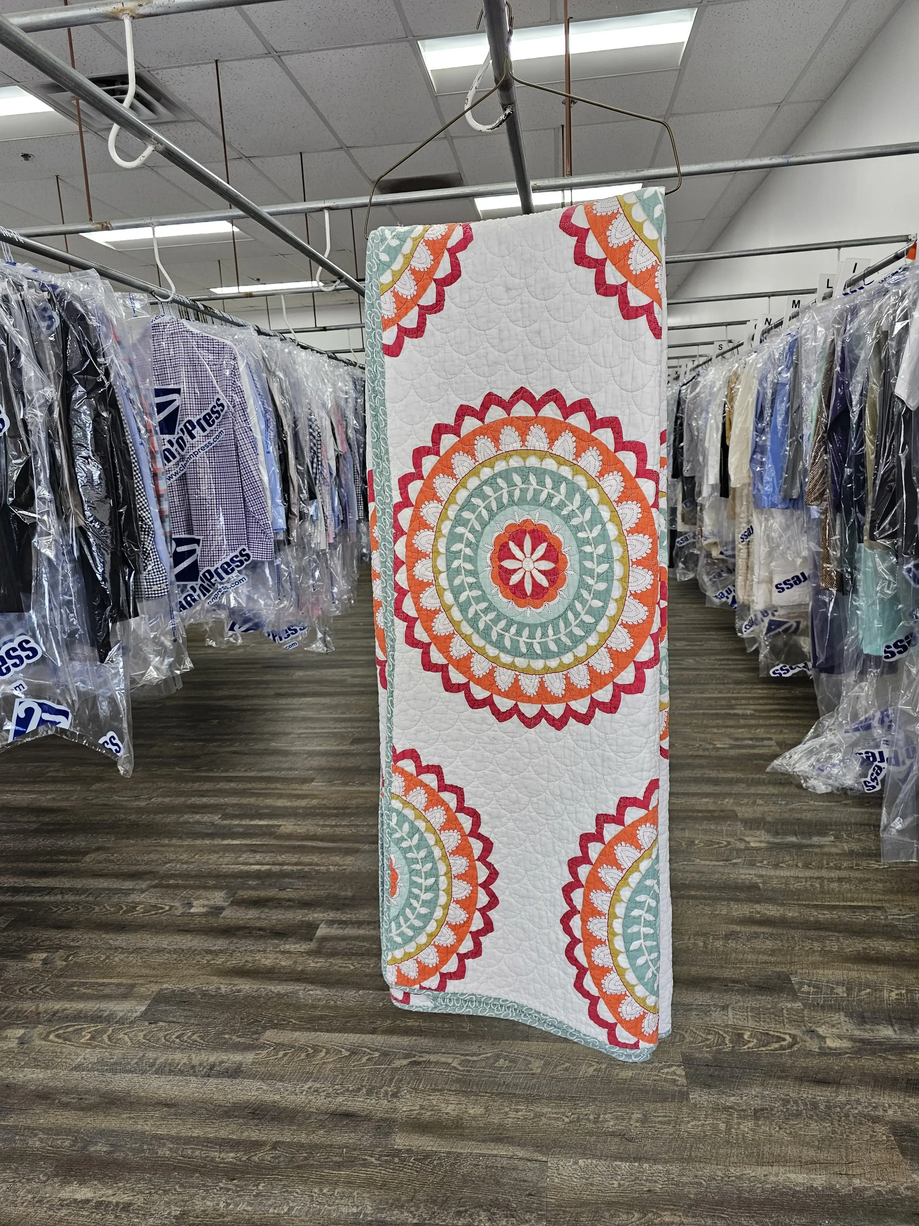 Clean'n'Press Dry Cleaning, Laundry & Linen thumbnail 2