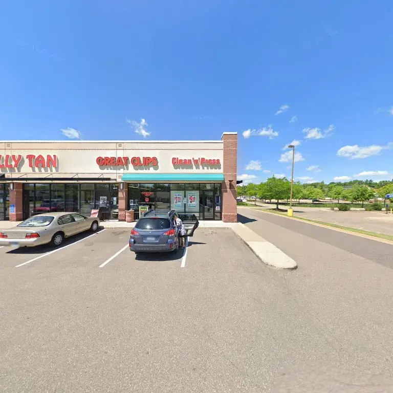 Clean'n'Press Dry Cleaning, Laundry & Linen thumbnail 10