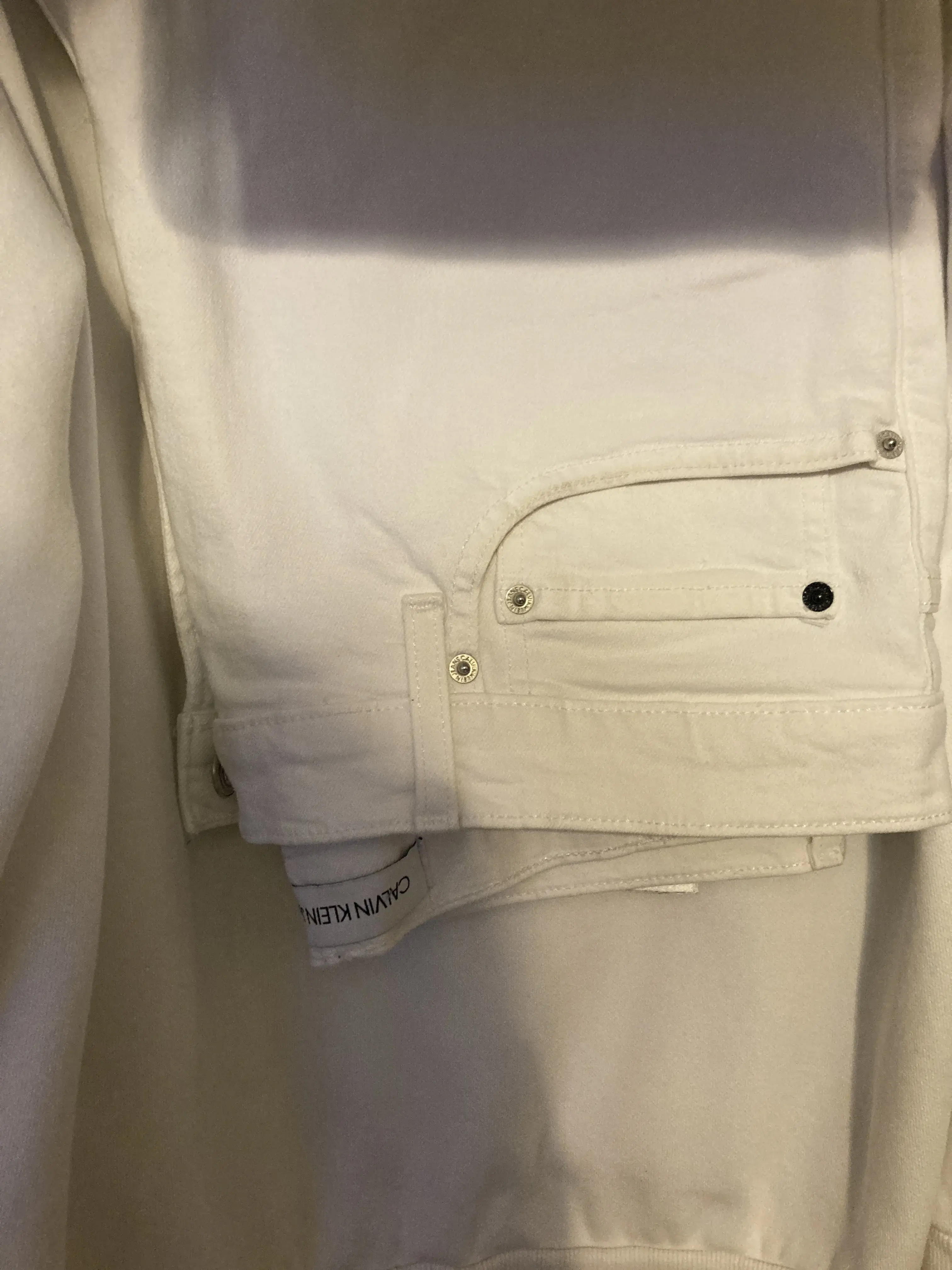Clean'n'Press Dry Cleaning, Laundry & Linen - Image 17
