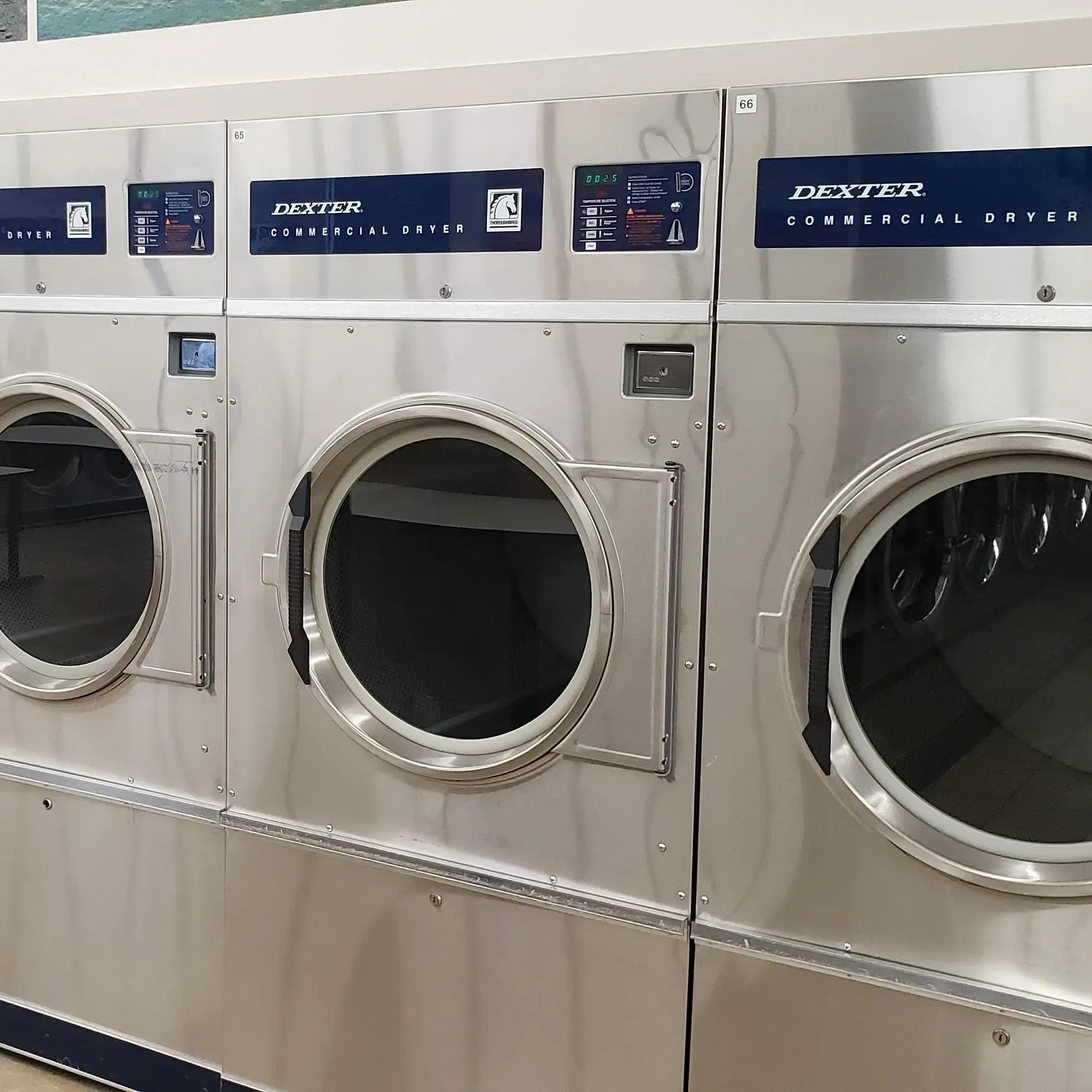 CleanStyle Laundry Lounge thumbnail 10