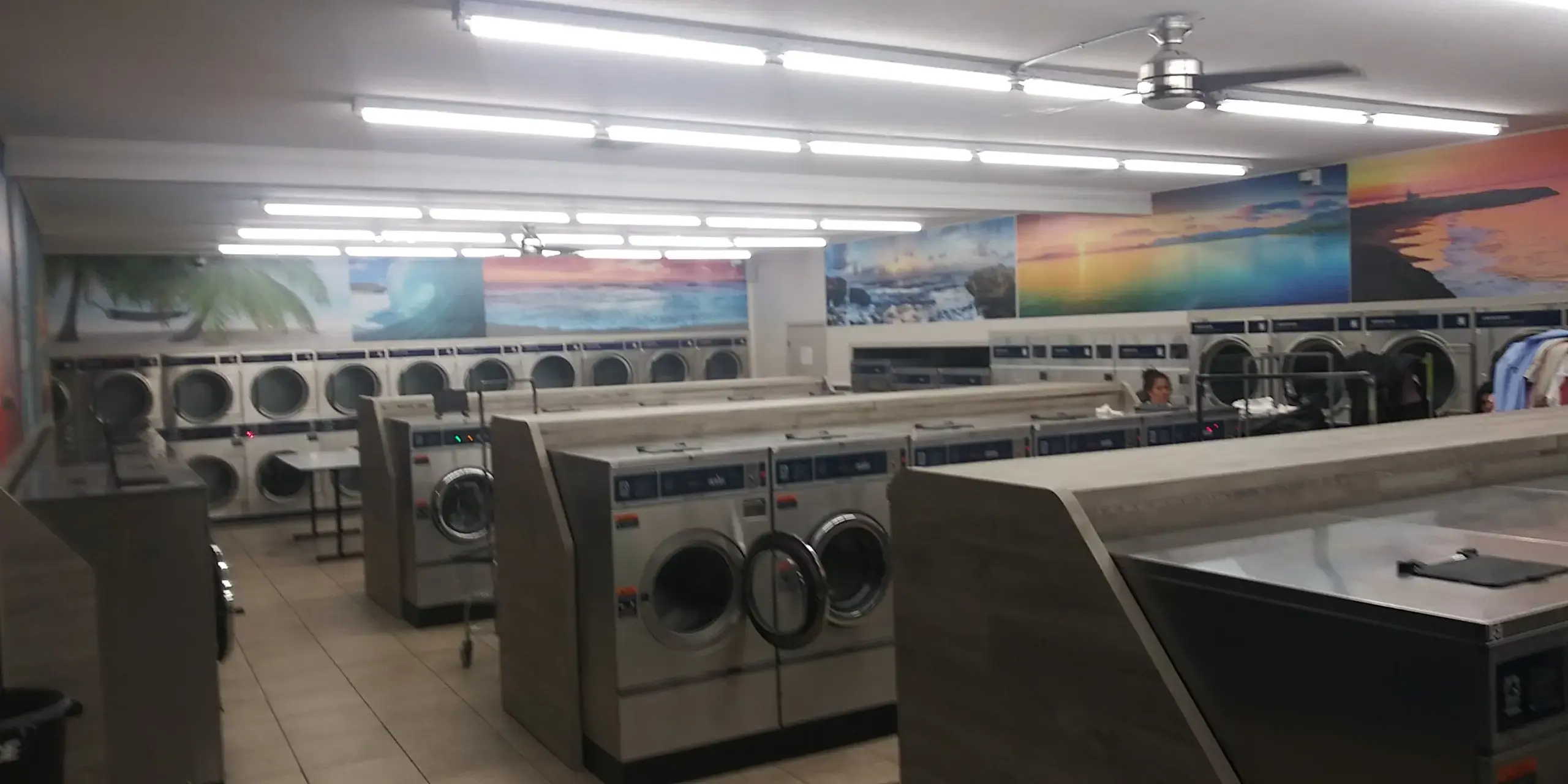 CleanStyle Laundry Lounge thumbnail 11