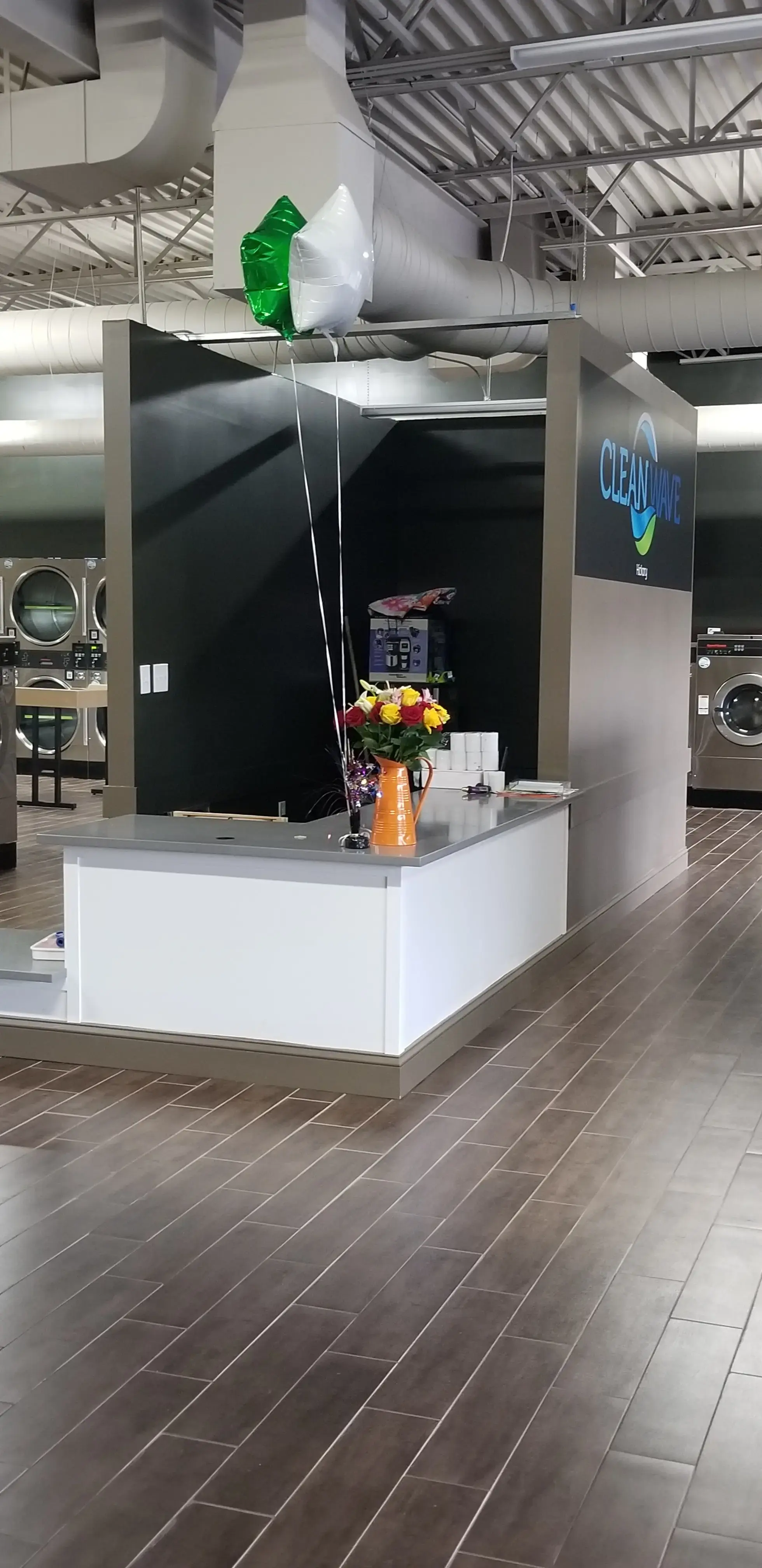 Cleanwave Laundry Hickory - Image 14