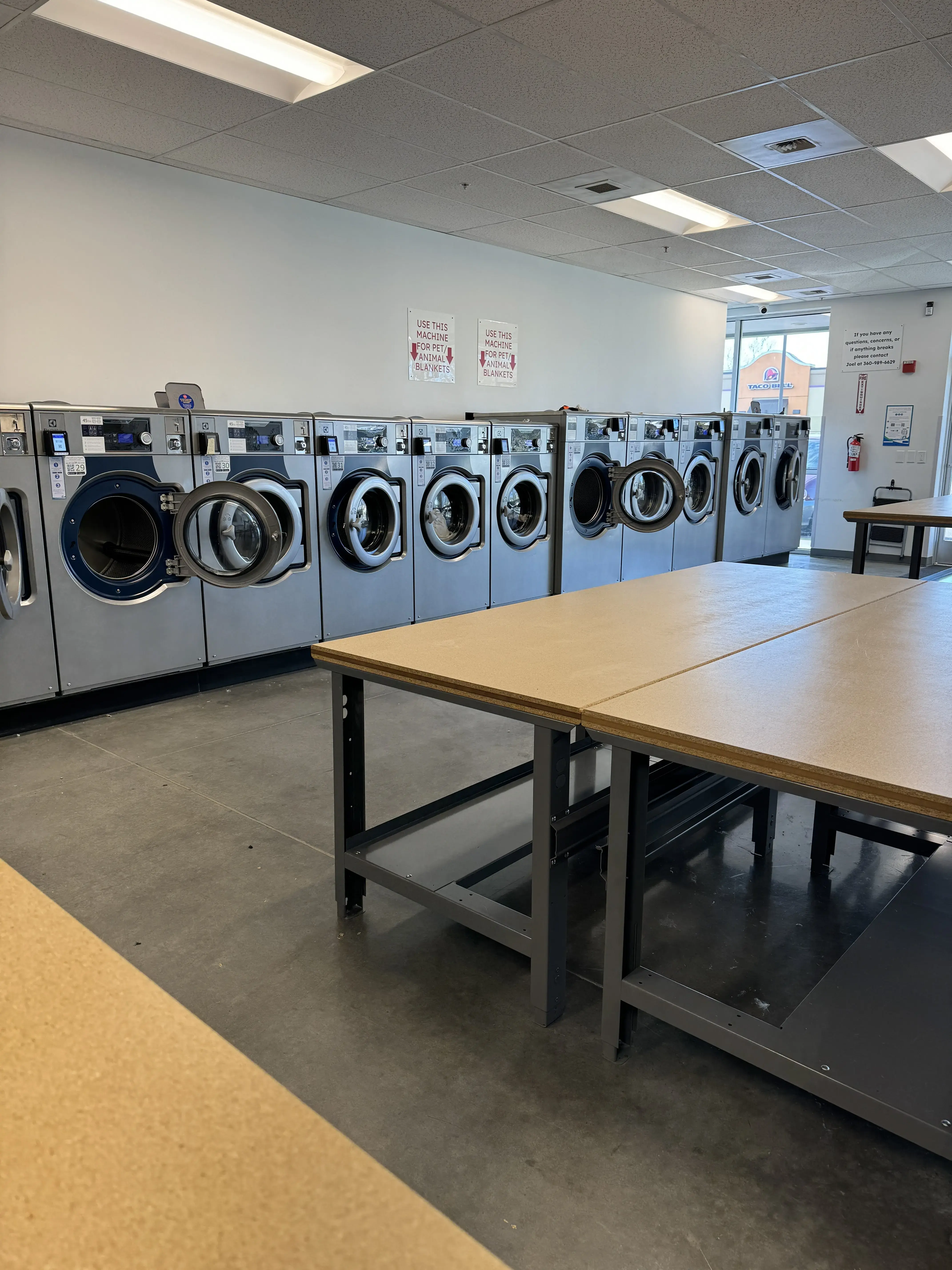 Cleanworks laundromat - Image 9