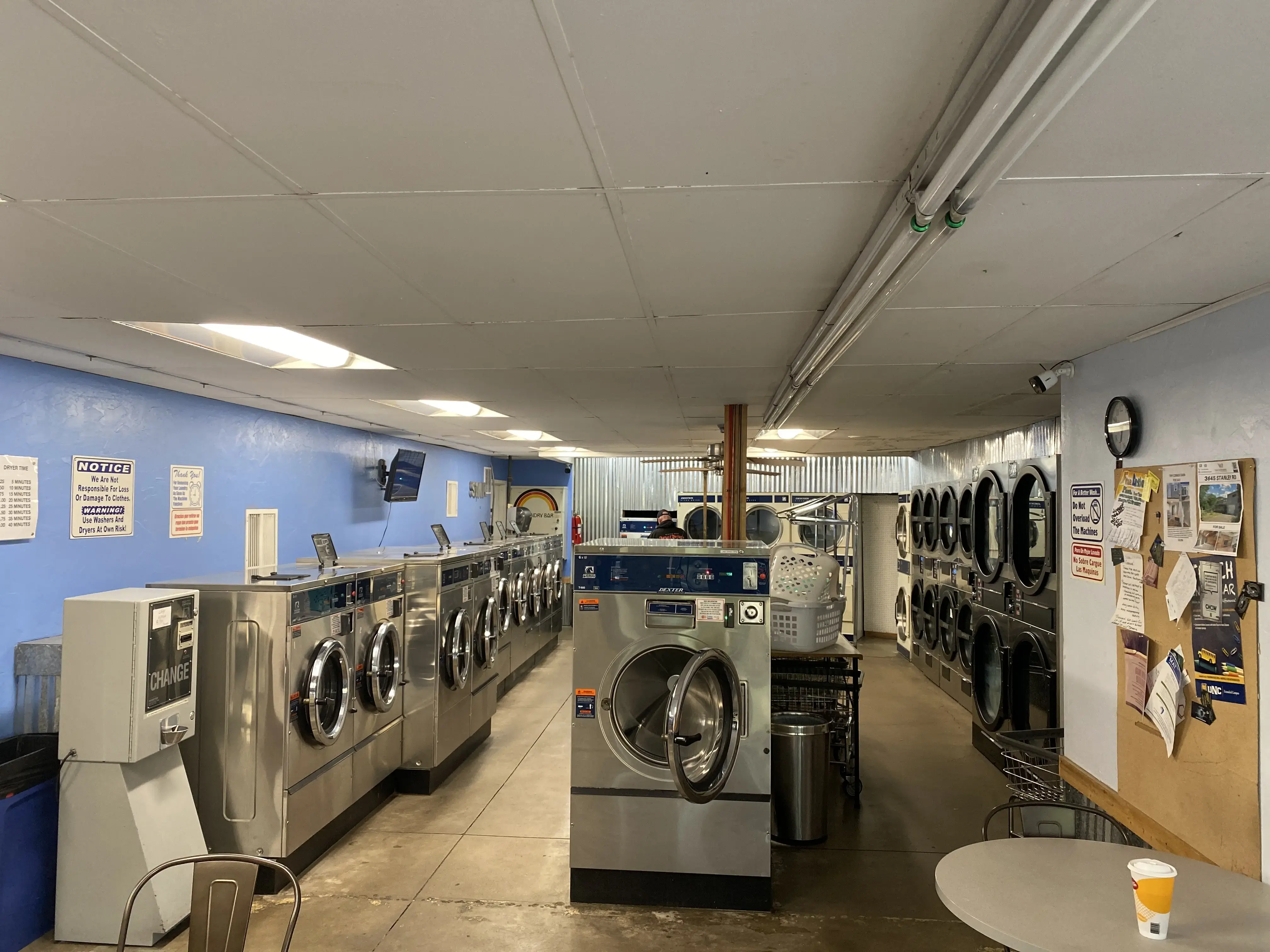 Clear Creek Laundromat location