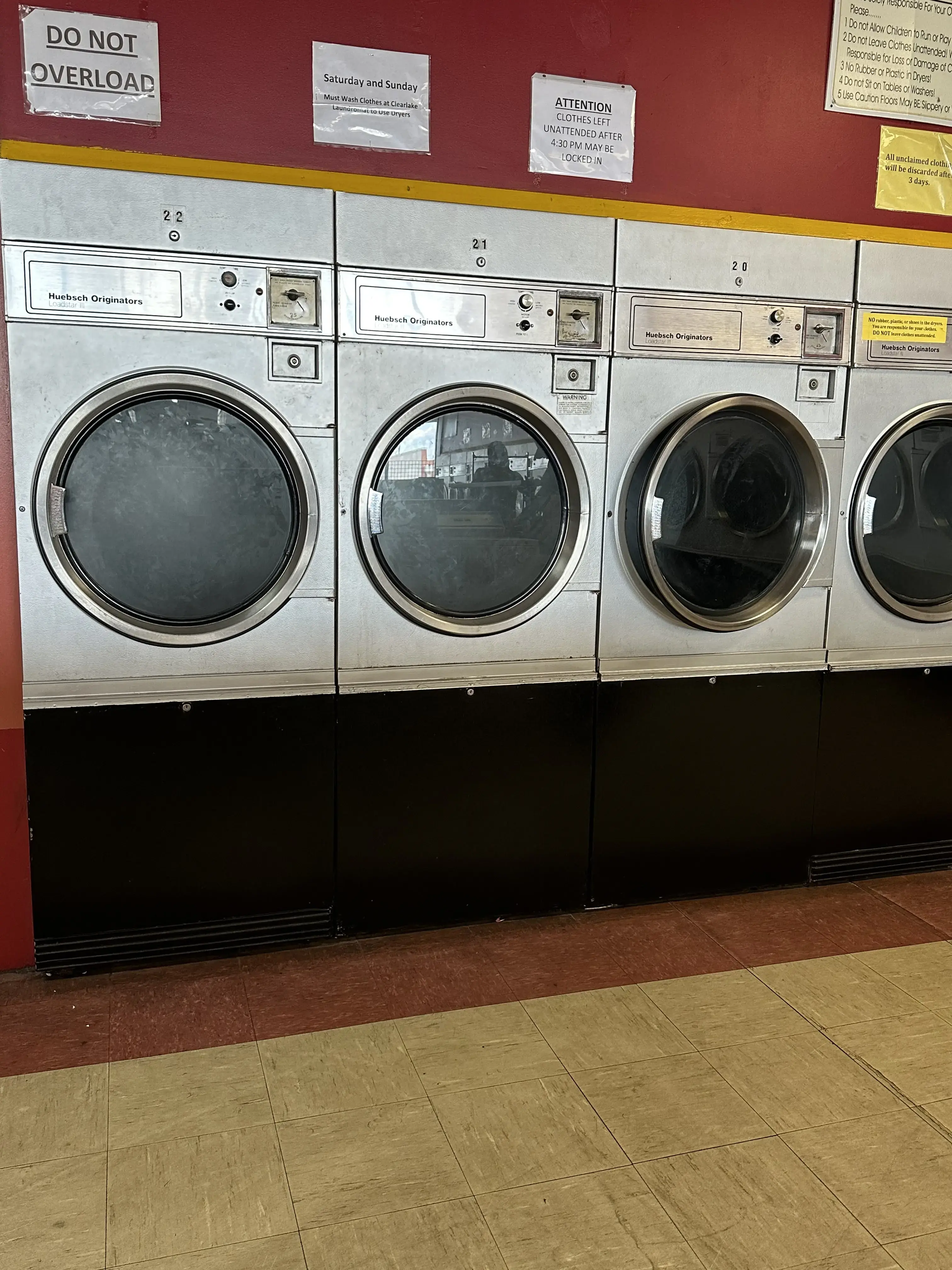 Clearlake Laundry - Image 10