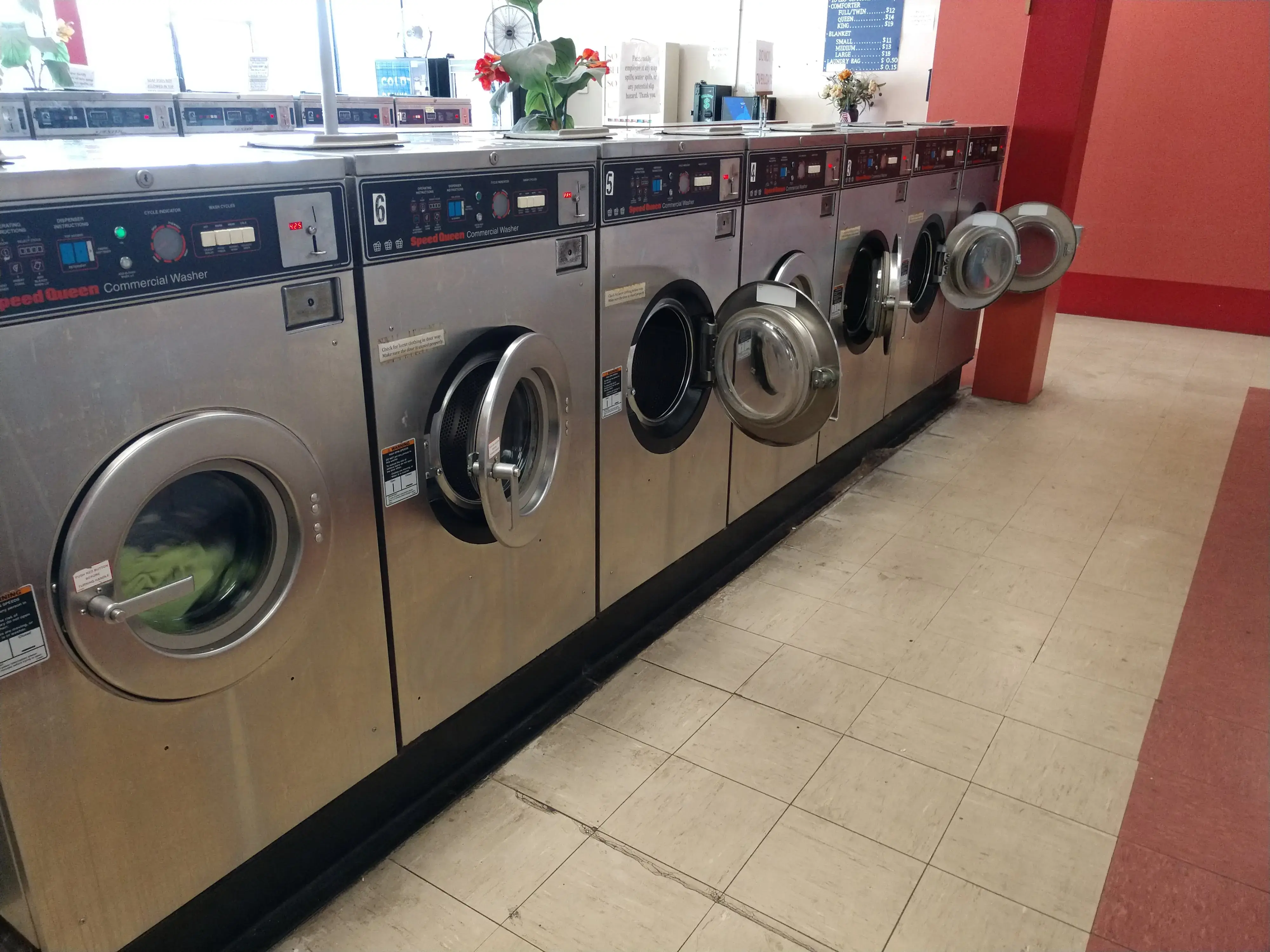 Clearlake Laundry - Image 8
